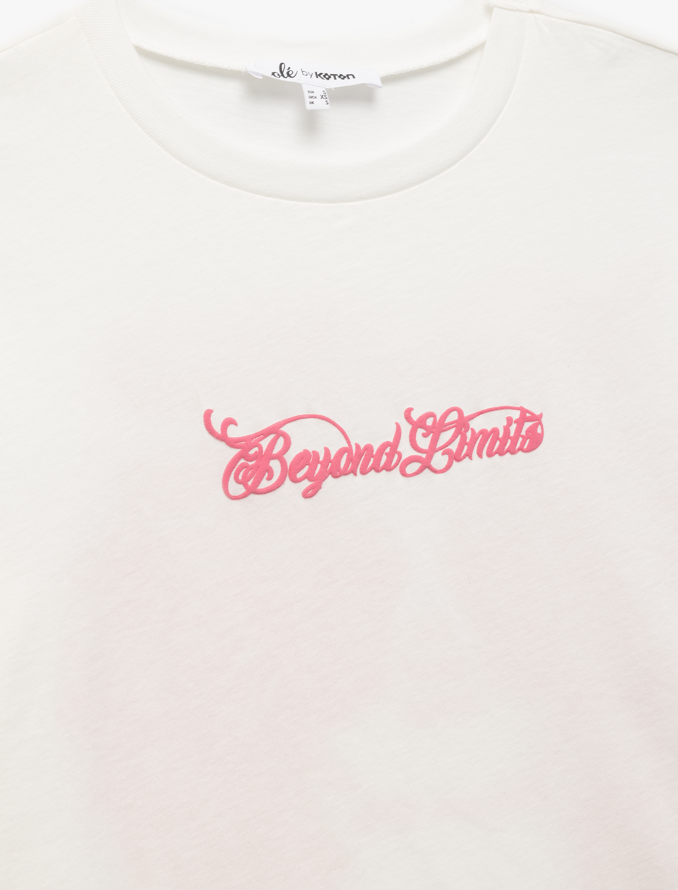   Kısa Kollu Pamuklu Bisiklet Yaka Arkası Baskılı Oversize Tişört