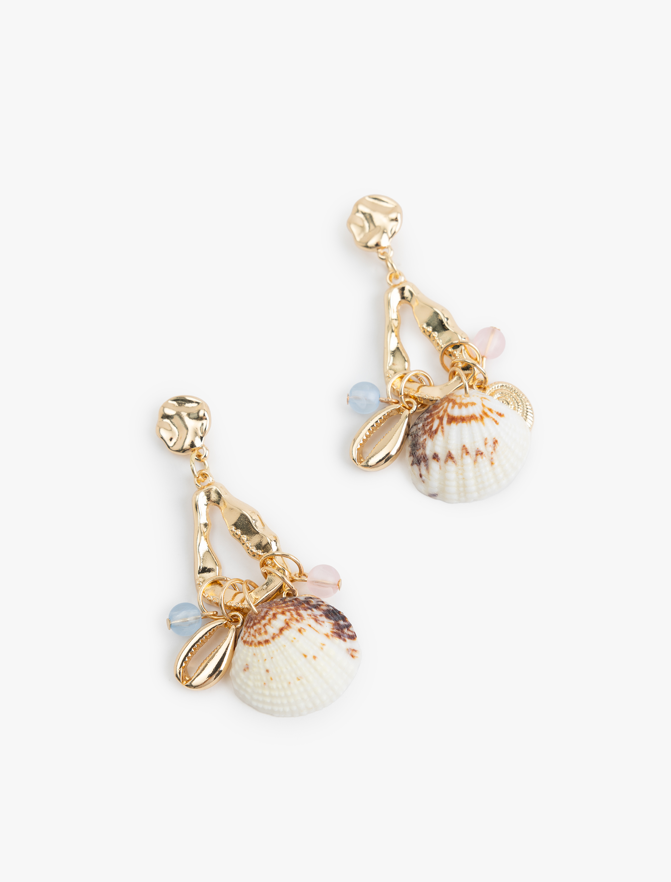  Kadın Çelik Karışımlı Sallantılı Boncuk Detaylı Deniz Kabuğu Küpe