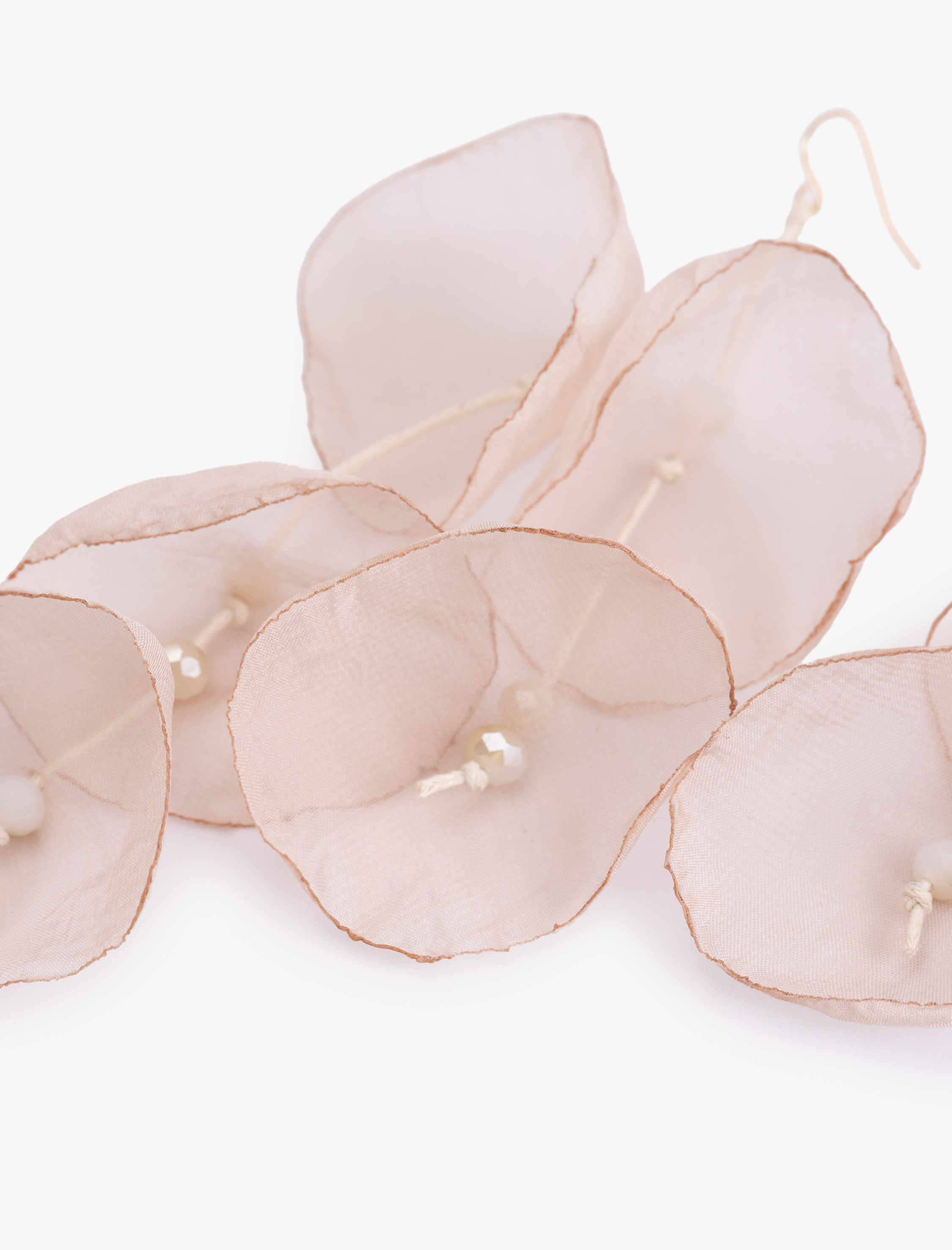  Kadın Sallantılı Boncuk Detaylı Çiçek Küpe