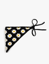 Kroşe Çiçekli Üçgen Bandana