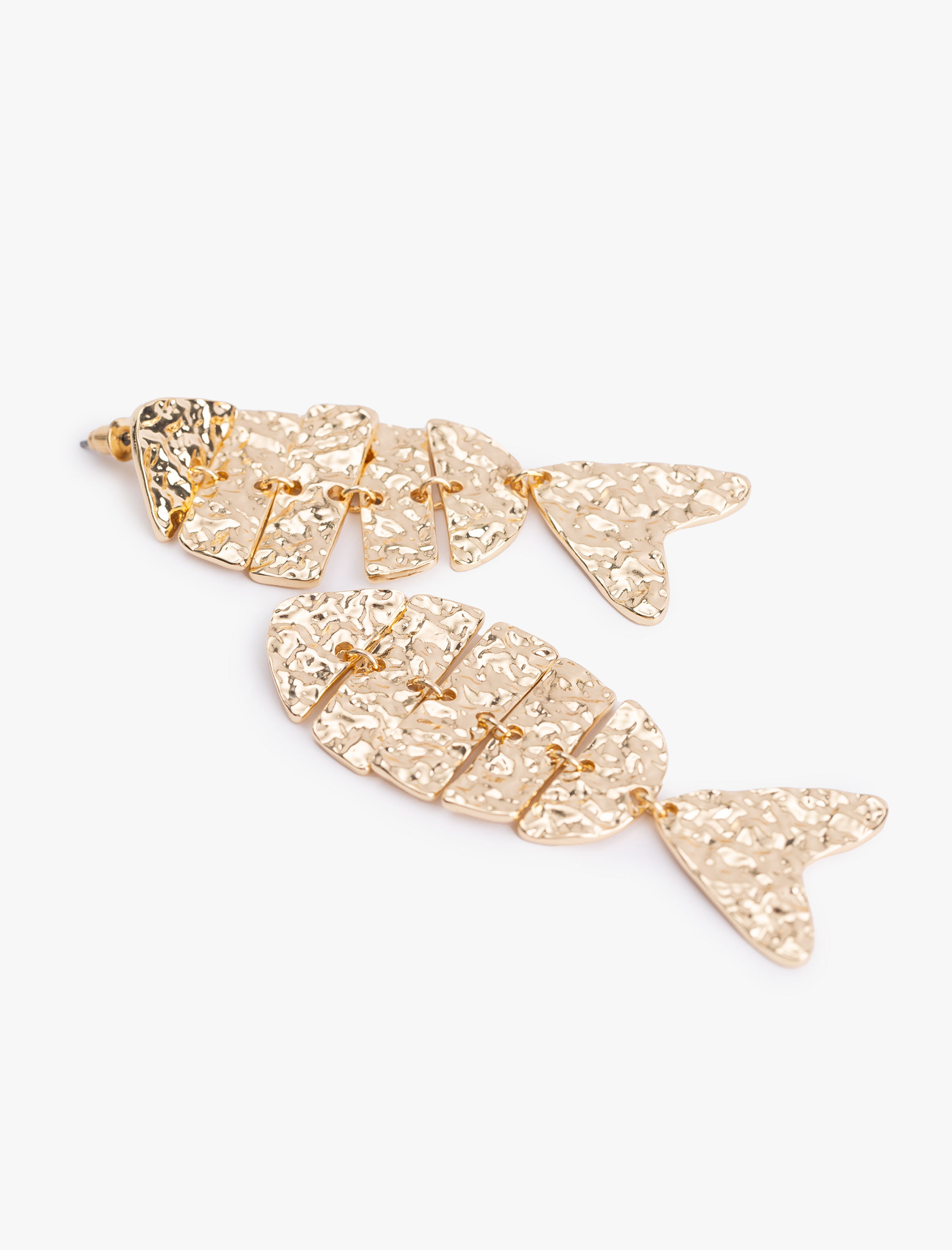  Kadın Dokulu Sallantılı Balık Küpe