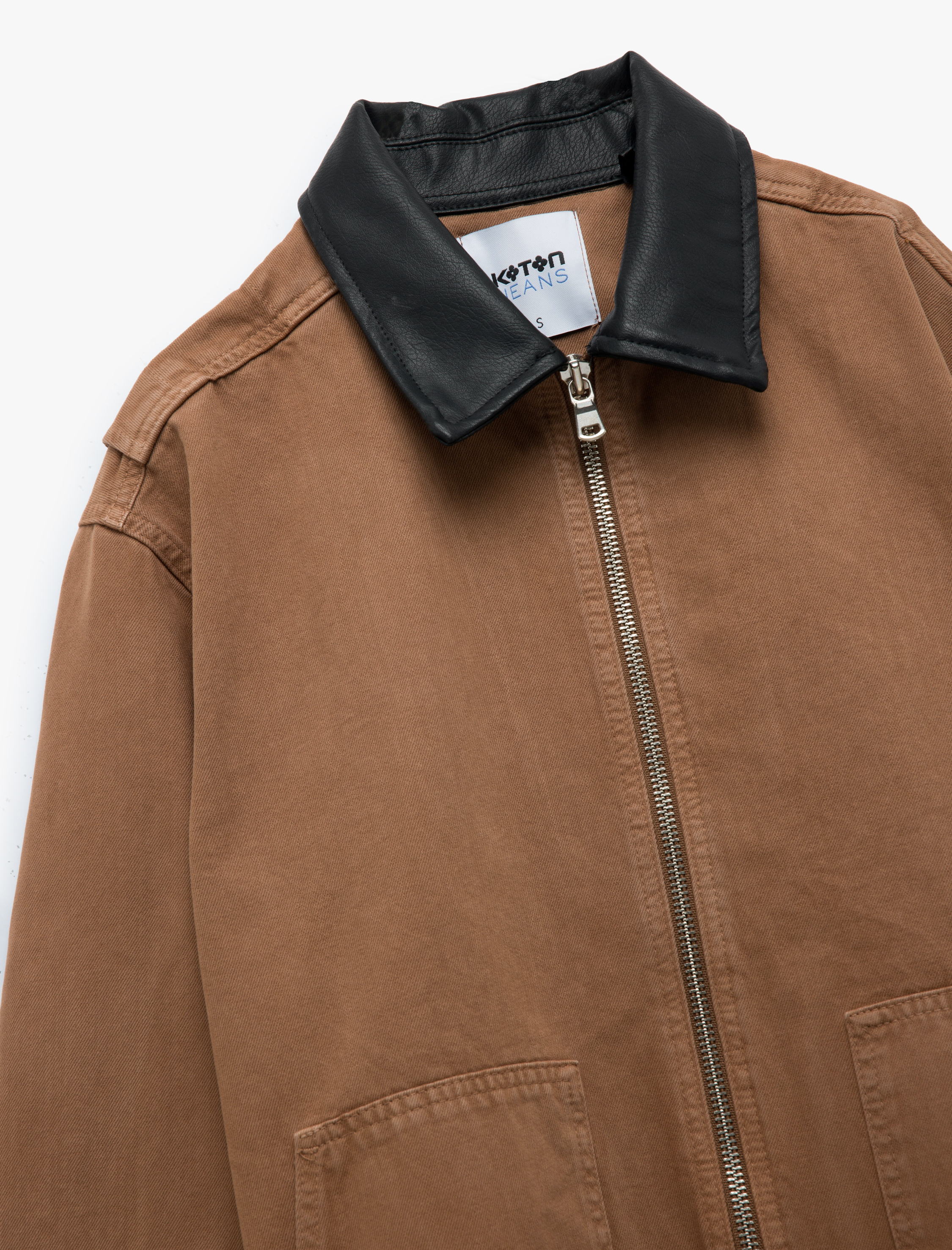   Suni Deri Yaka Detaylı Fermuarlı Cepli Denim Ceket