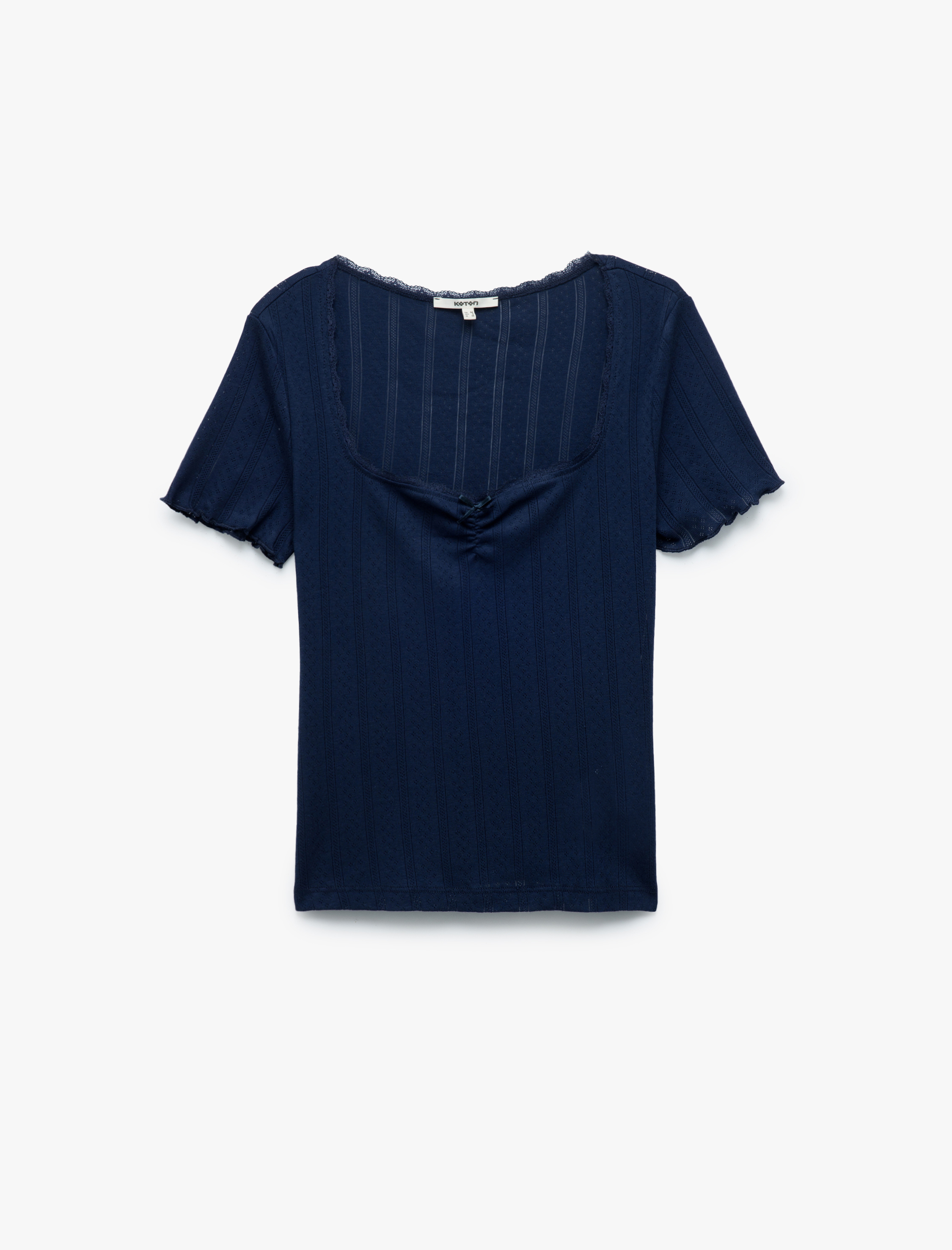   Pamuklu Büzgülü Slim Fit Kısa Kollu Kare Yaka Tişört