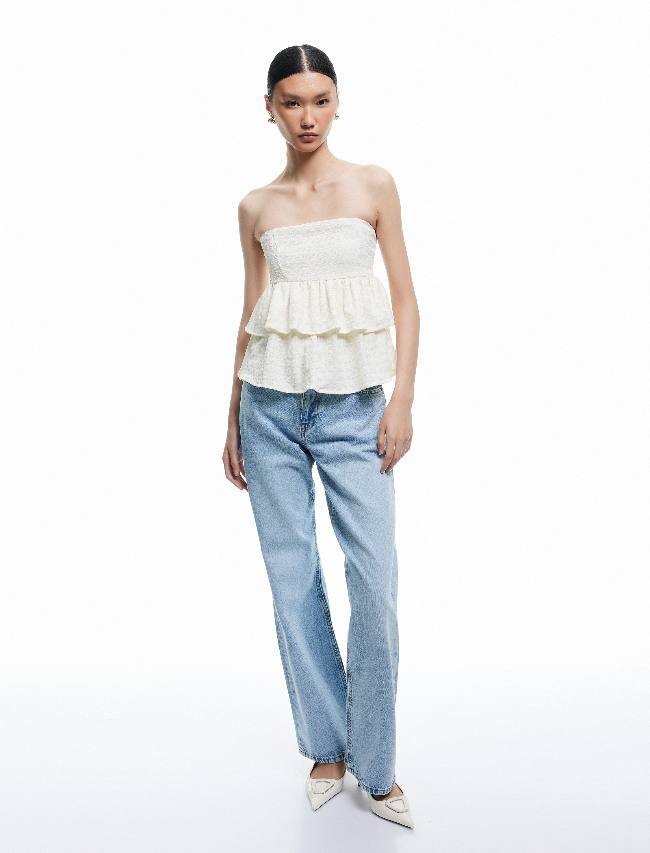   Dokulu Bürümcük Kumaş Katlı Fırfırlı Straplez Üst