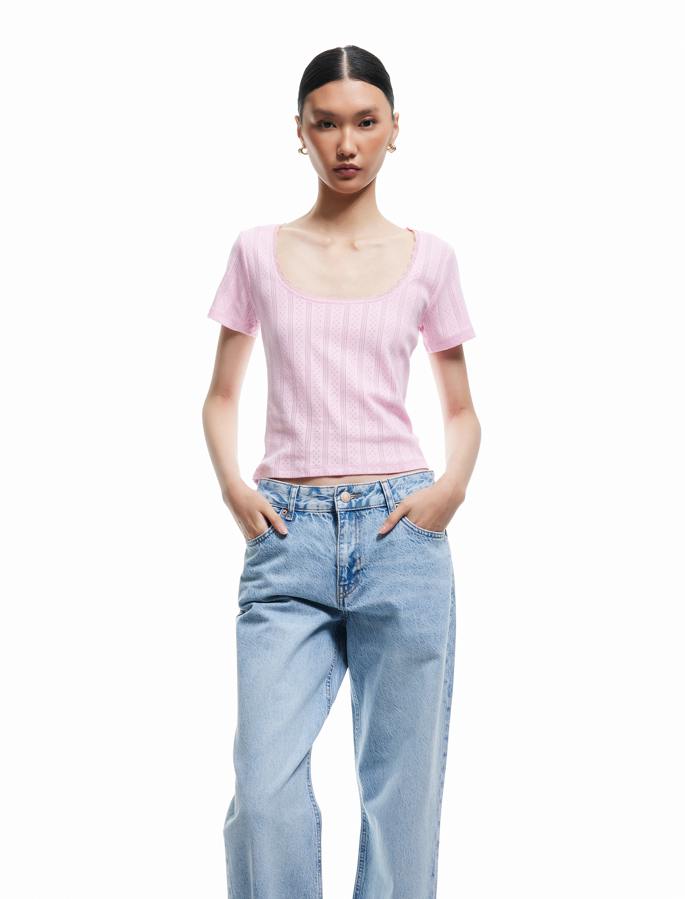   Slim Fit Pamuklu Derin U Yaka Kısa Kollu Tişört