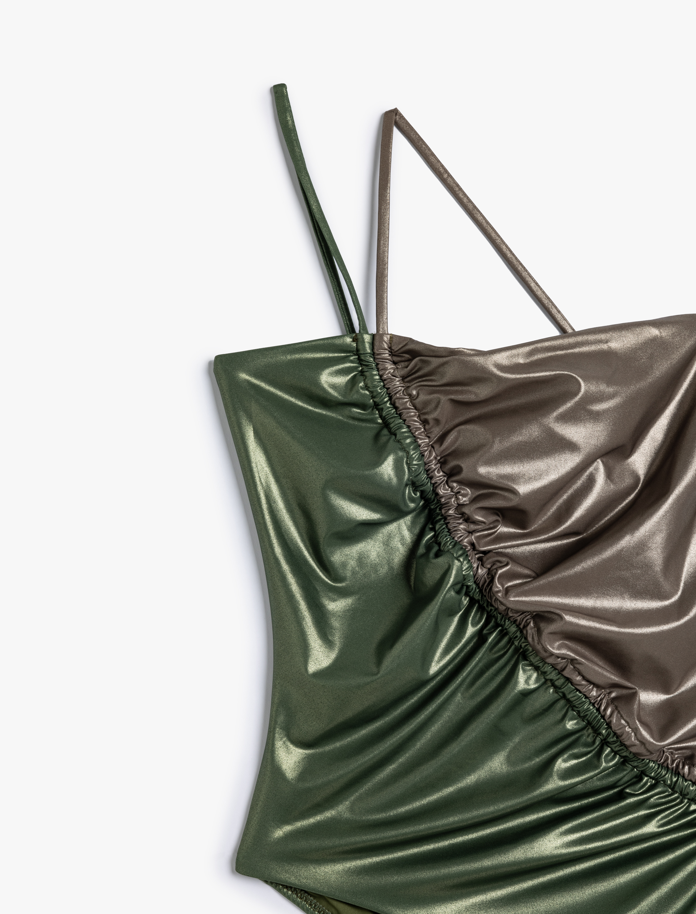   Koton X Sima Tarkan - Parlak Metalik Tek Omuz Mayo Drapeli