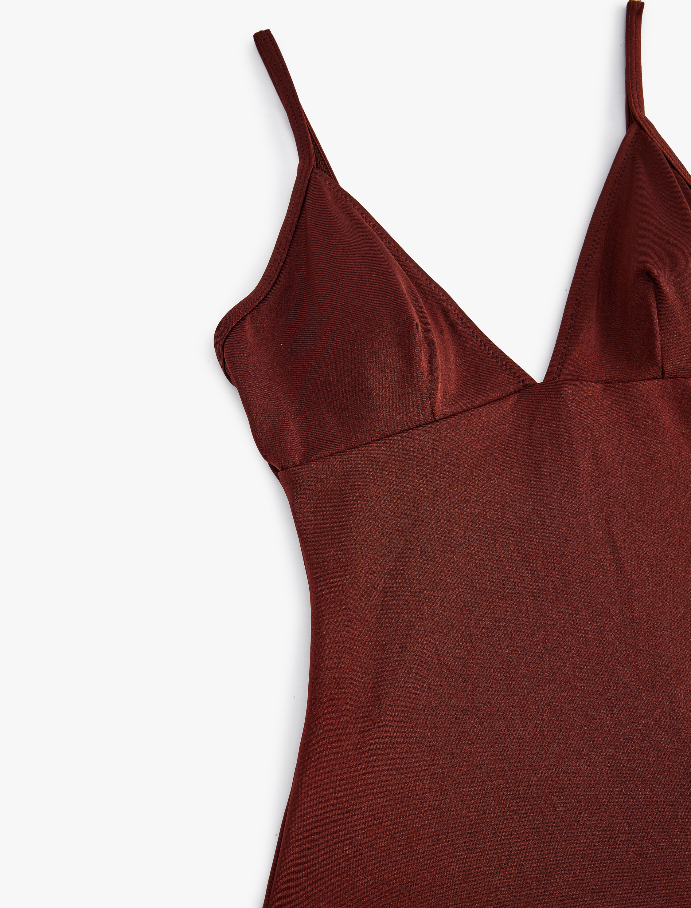   V Yaka İnce Askılı Mayo