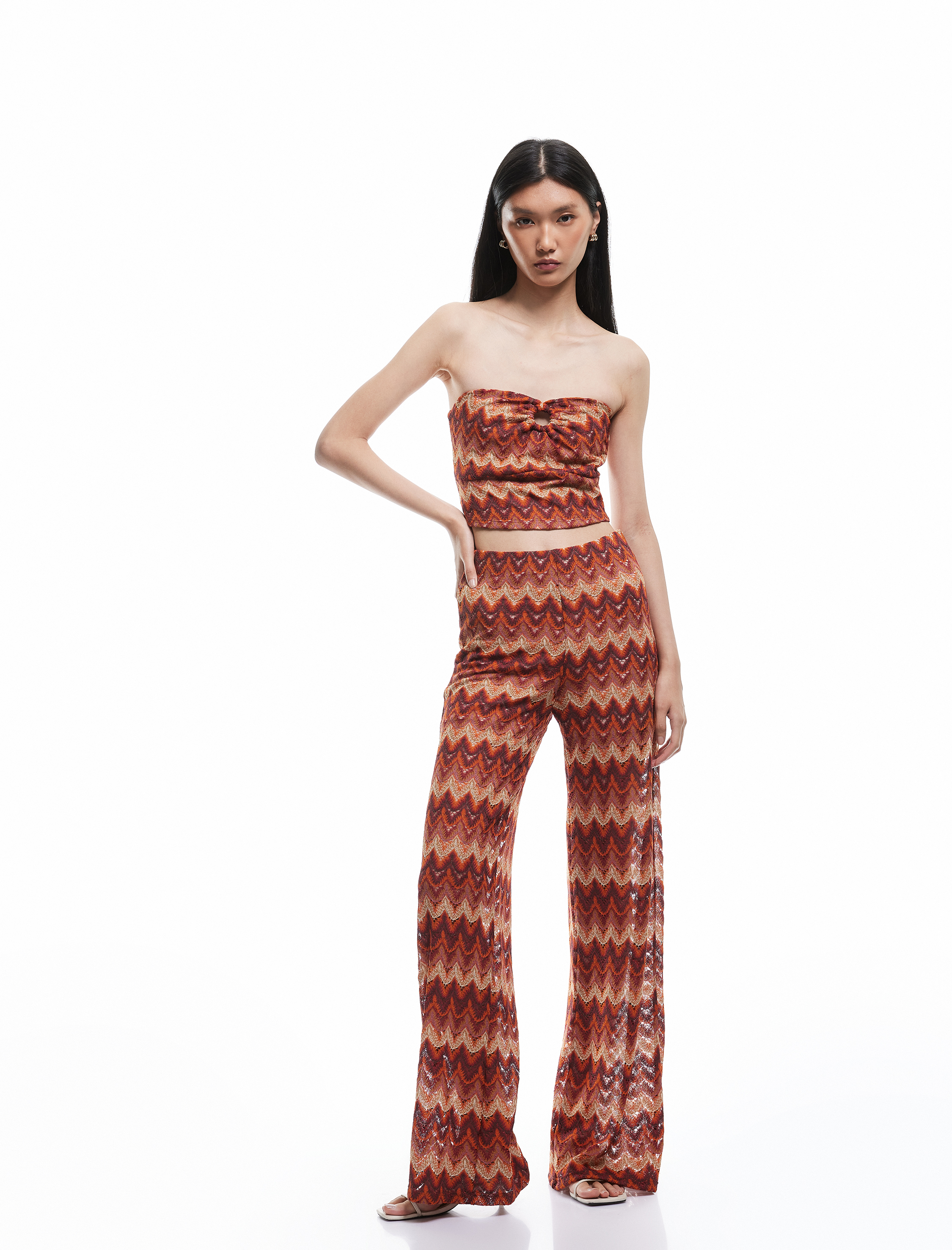   Rahat Kesim Desenli Bol Paça Kroşe Pantolon