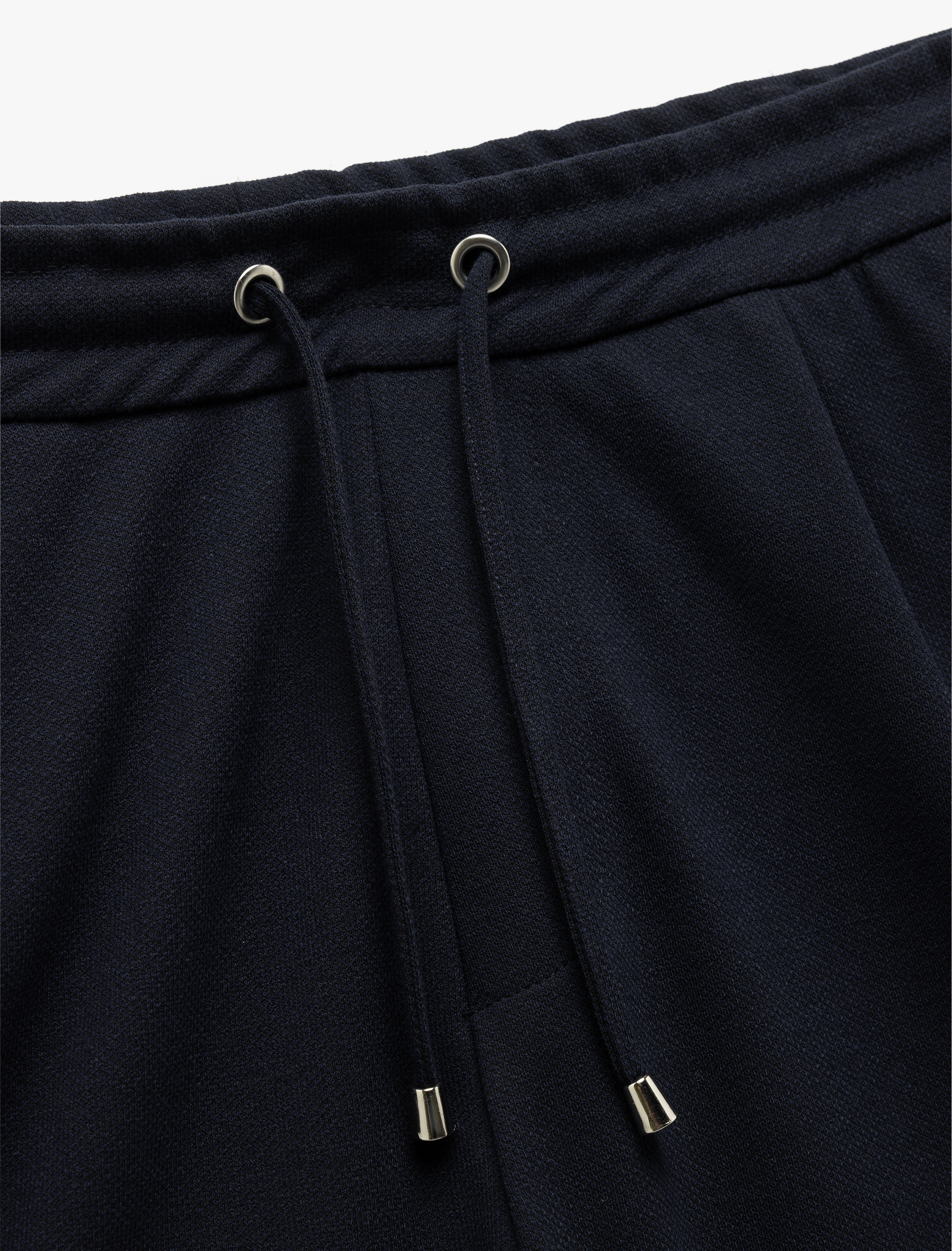 Bermuda Pike Kumaş Pileli Beli Bağcıklı Şort