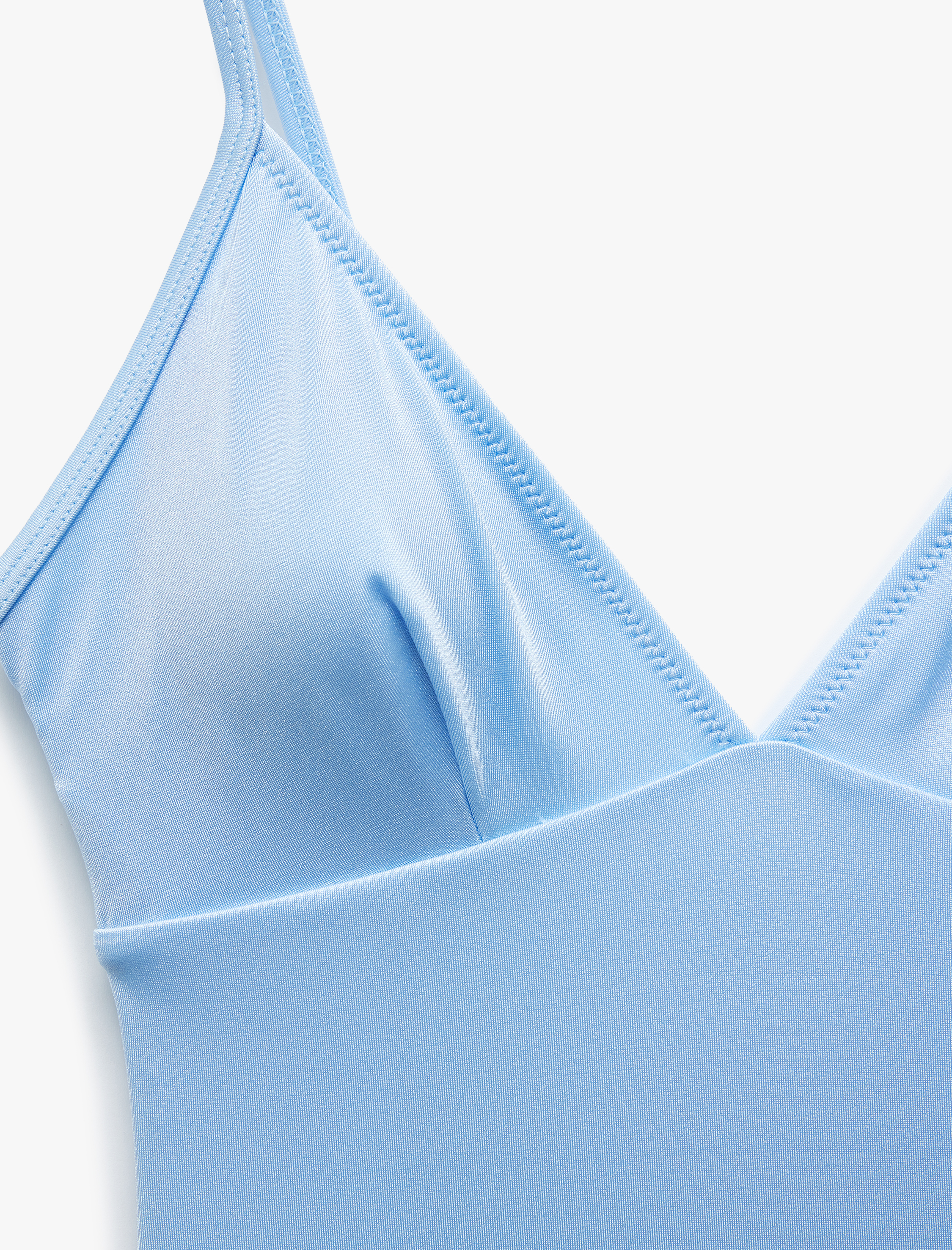   Parlak İnce Askılı V Yaka Mayo