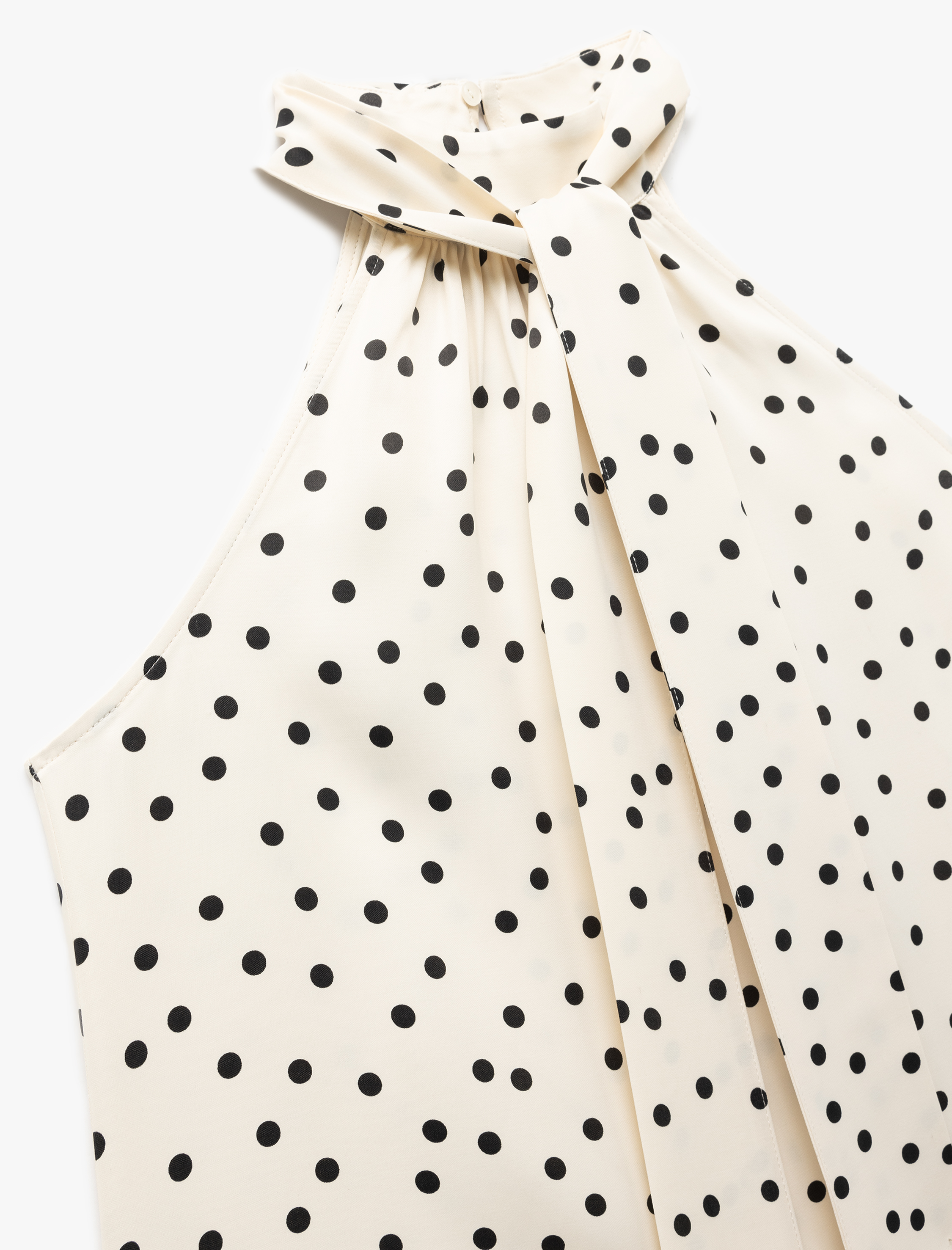   Bağlama Detaylı Halter Yaka Pauntiyeli Saten Bluz