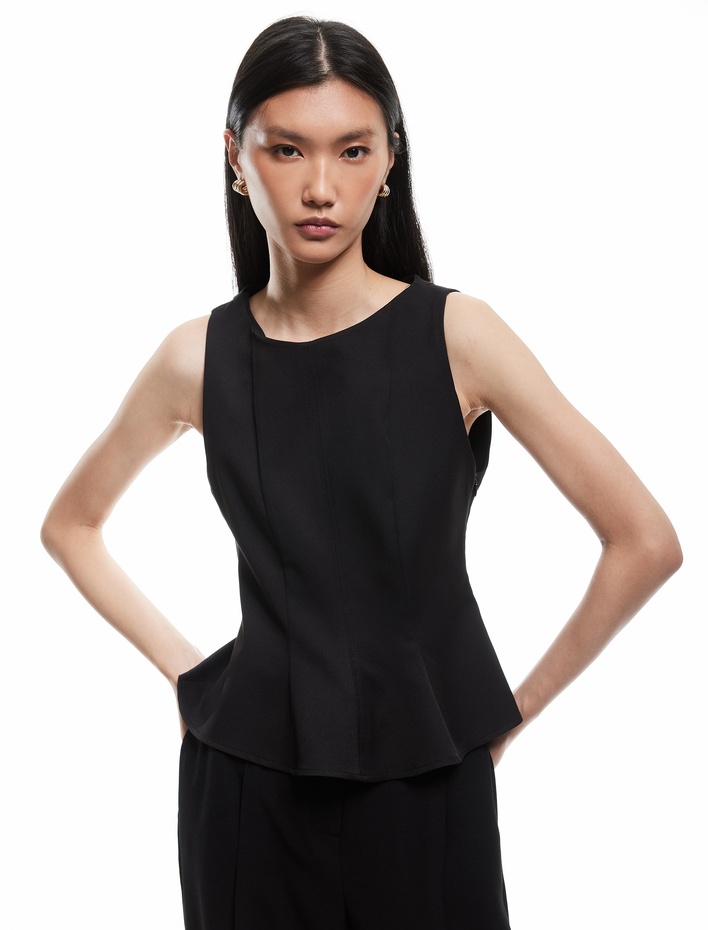  Peplum Kesim Yuvarlak Yaka Kolsuz Bluz