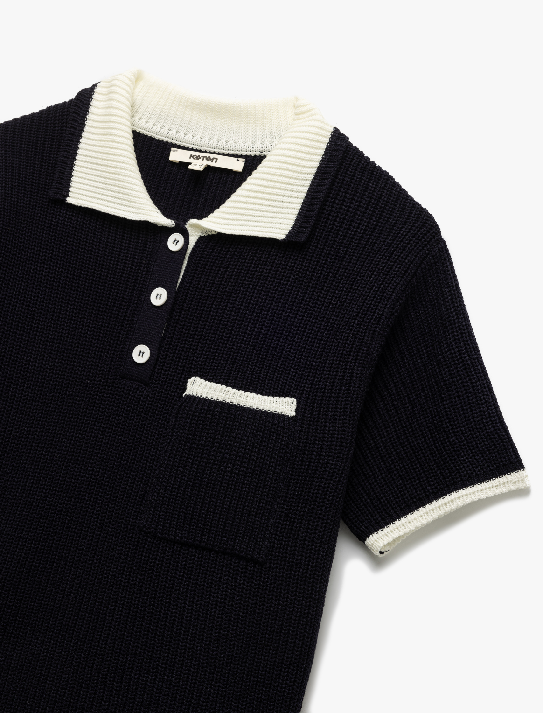   Kontrast Detaylı Kısa Kollu Polo Yaka Triko Tişört