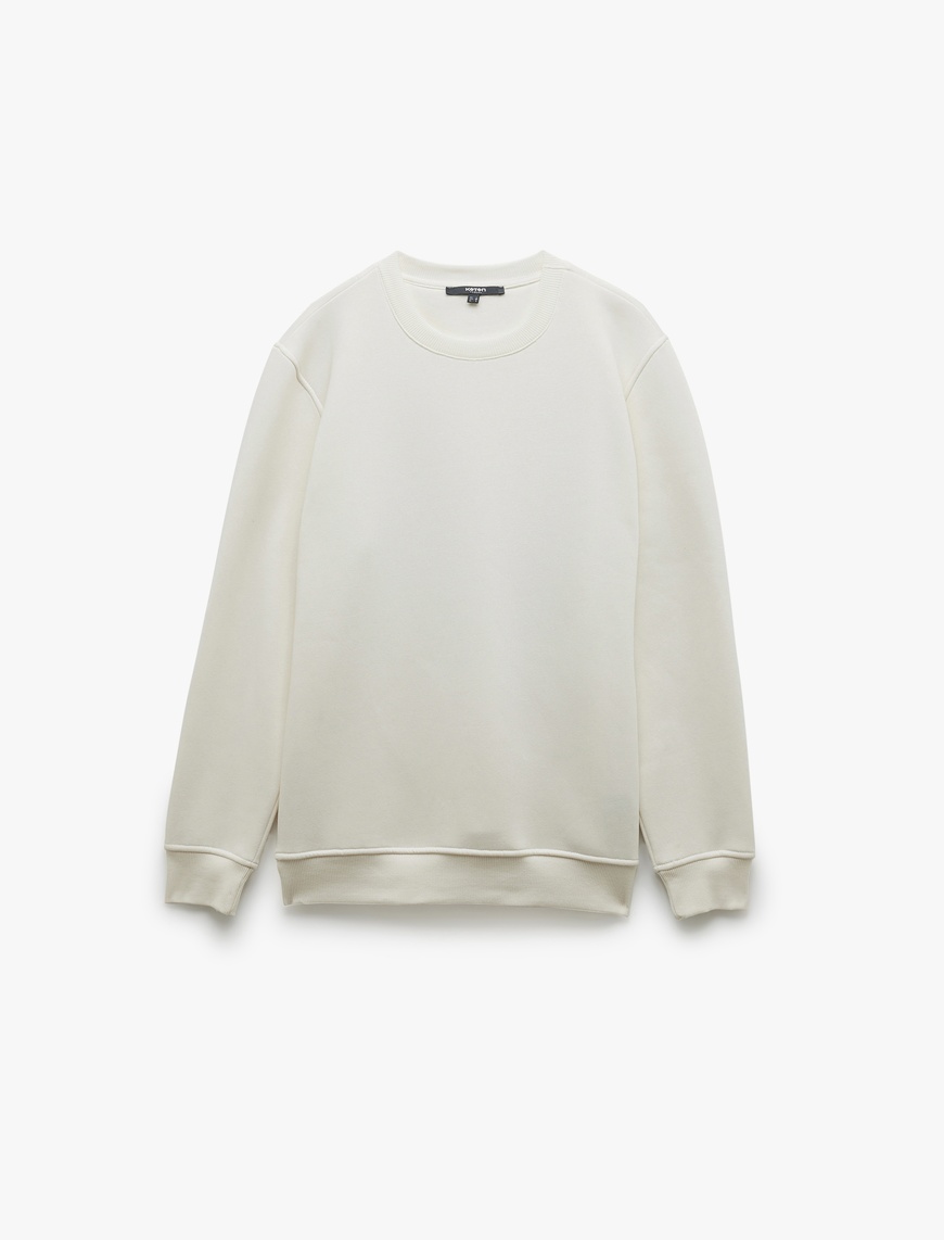   Pamuklu Uzun Kollu Bisiklet Yaka Erkek Basic Sweatshirt