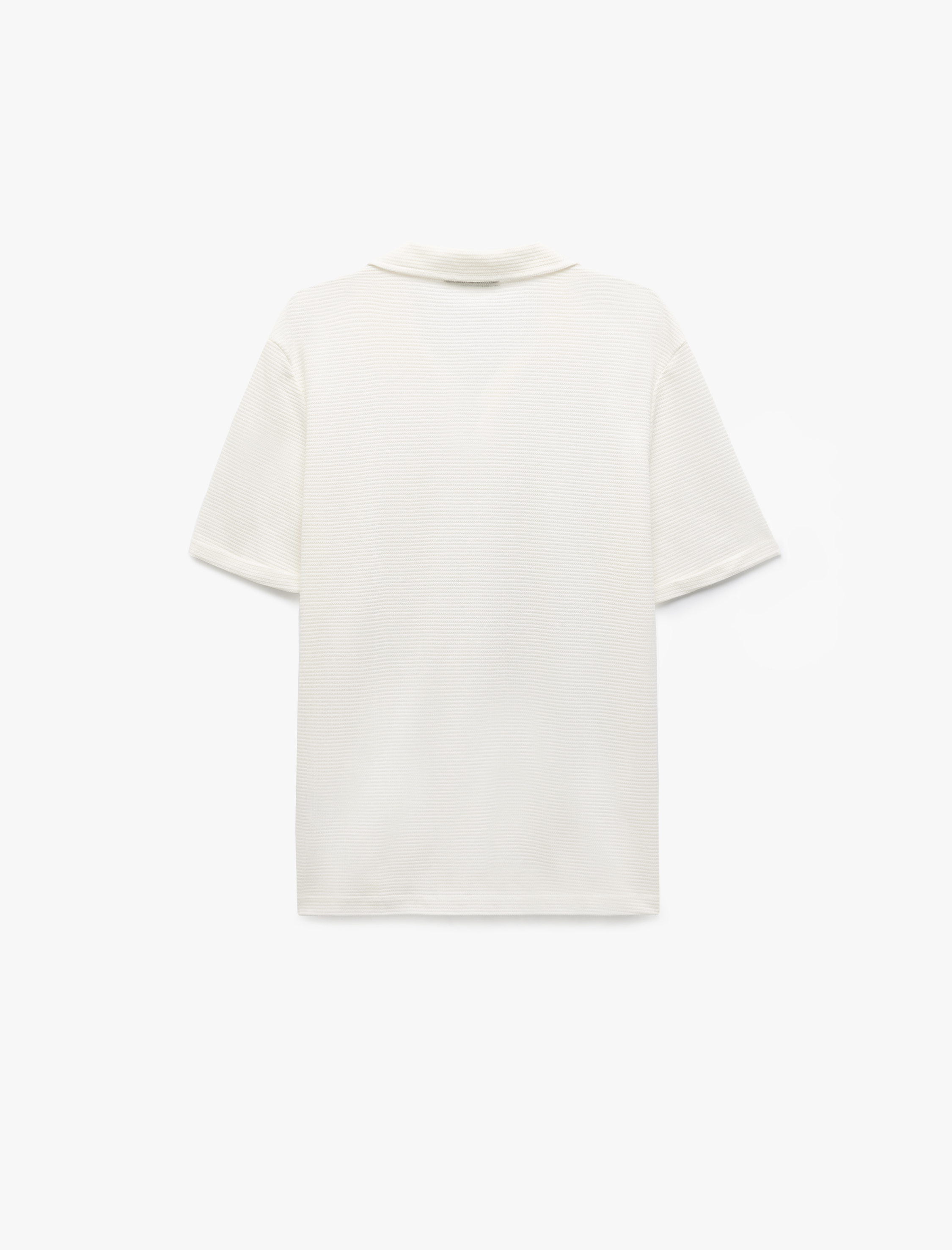   Pamuklu Regular Fit Dokulu Kısa Kollu V Yaka Polo Tişört