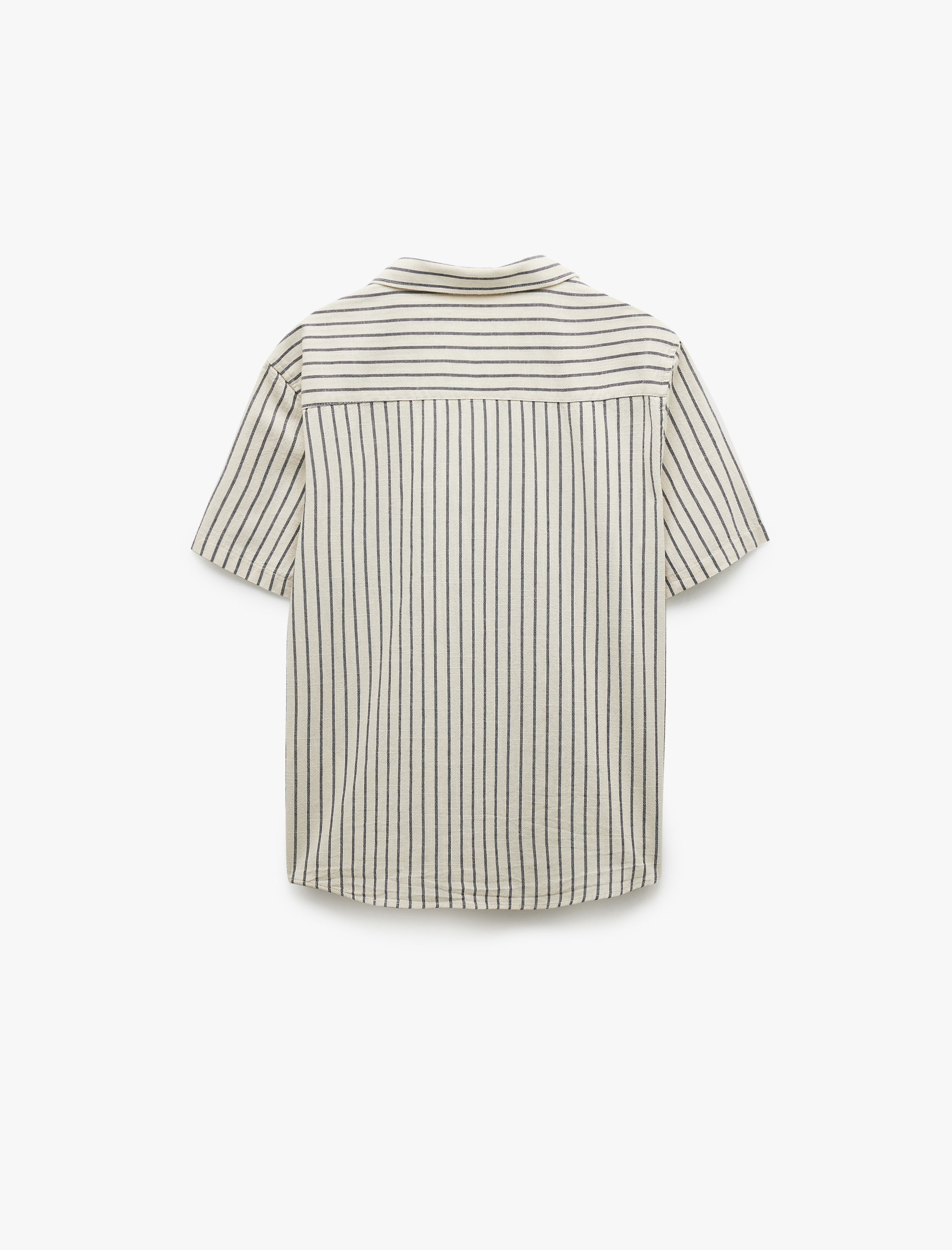 Kısa Kollu Regular Fit Devrik Yaka Pamuklu Çizgili Gömlek