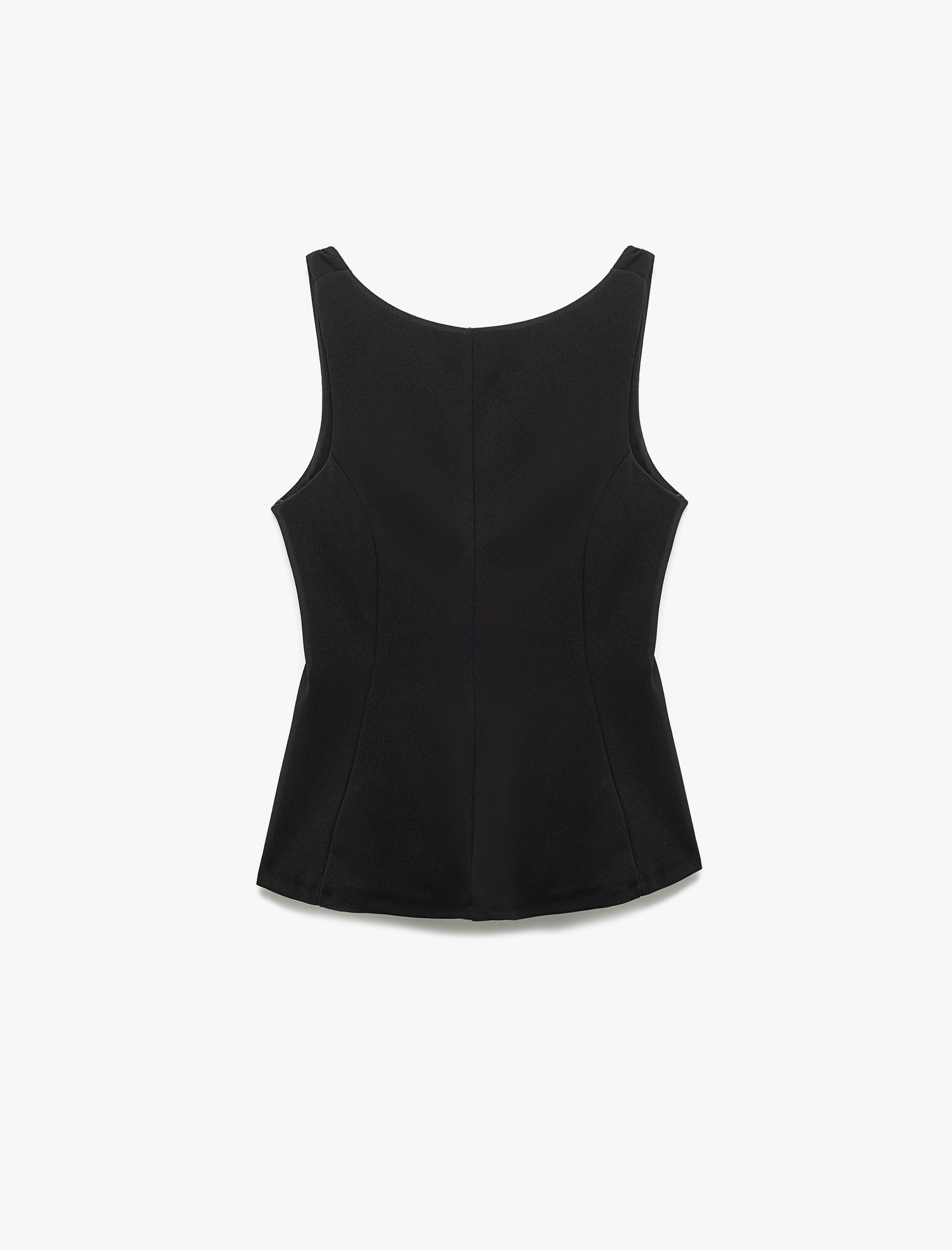   Sırt Dekolteli Fiyonk Detaylı Kolsuz Bluz