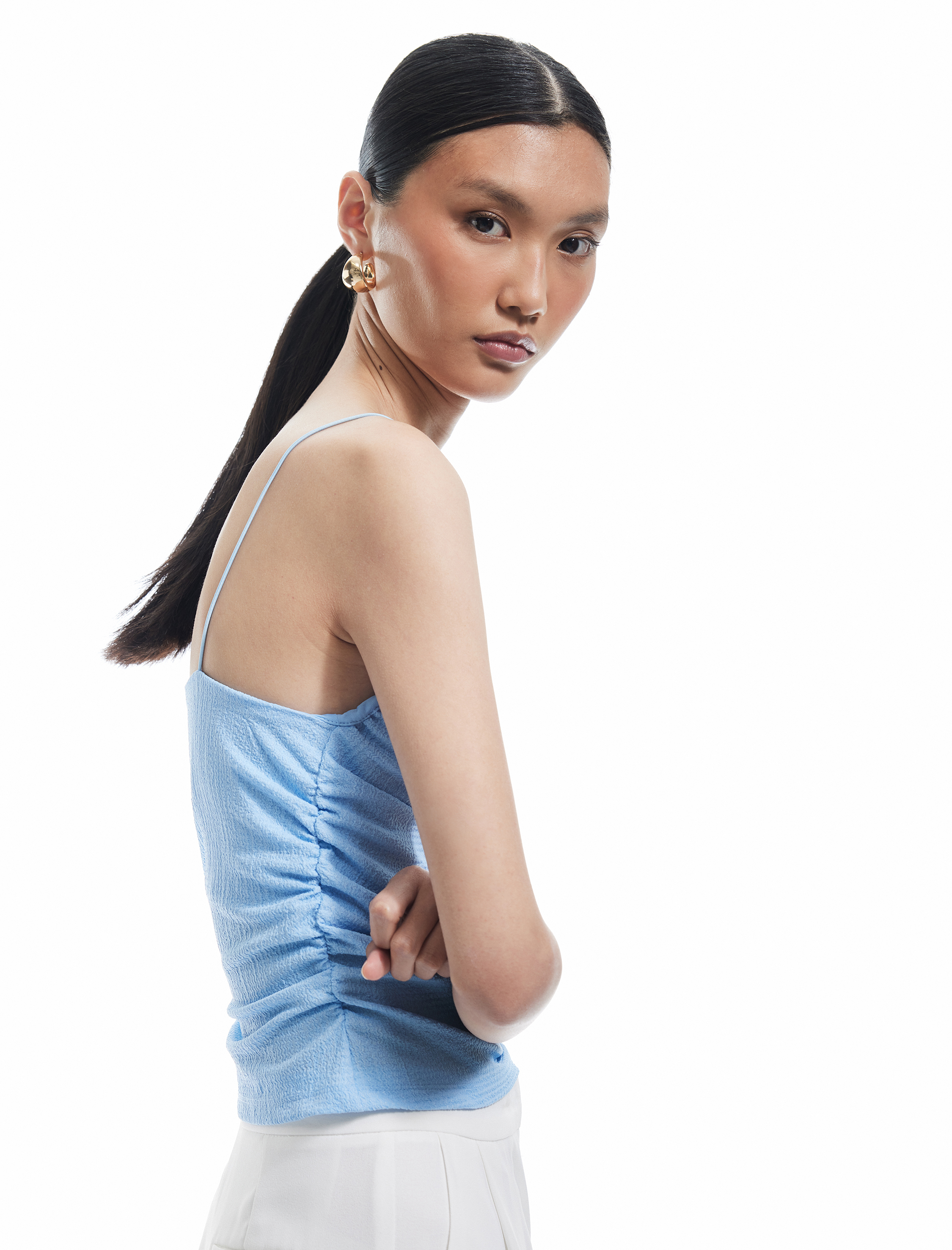   Bürümcük Dokulu Büzgülü İp Askılı Bluz