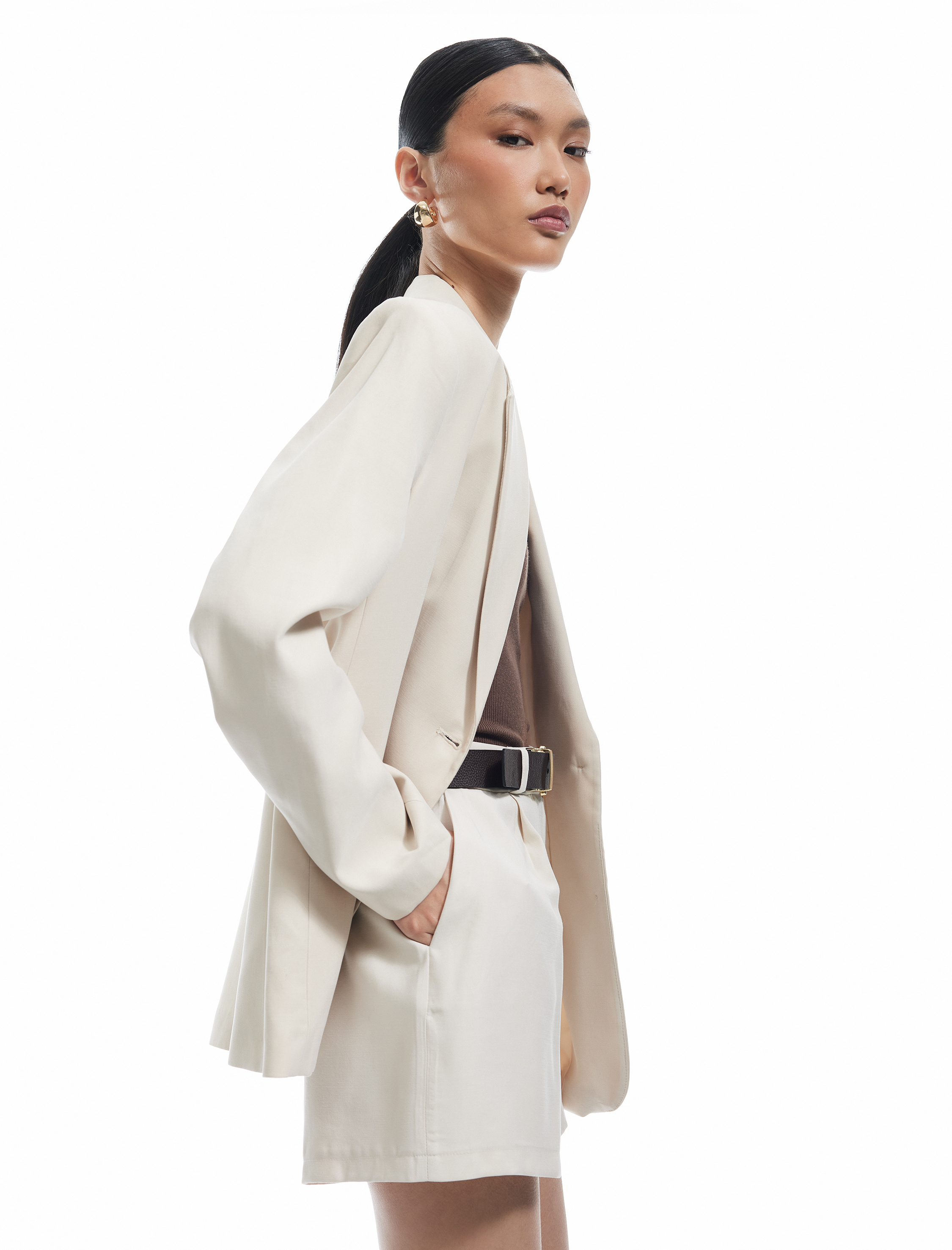   Viskon Kumaş Pileli Cepli Mini Şort