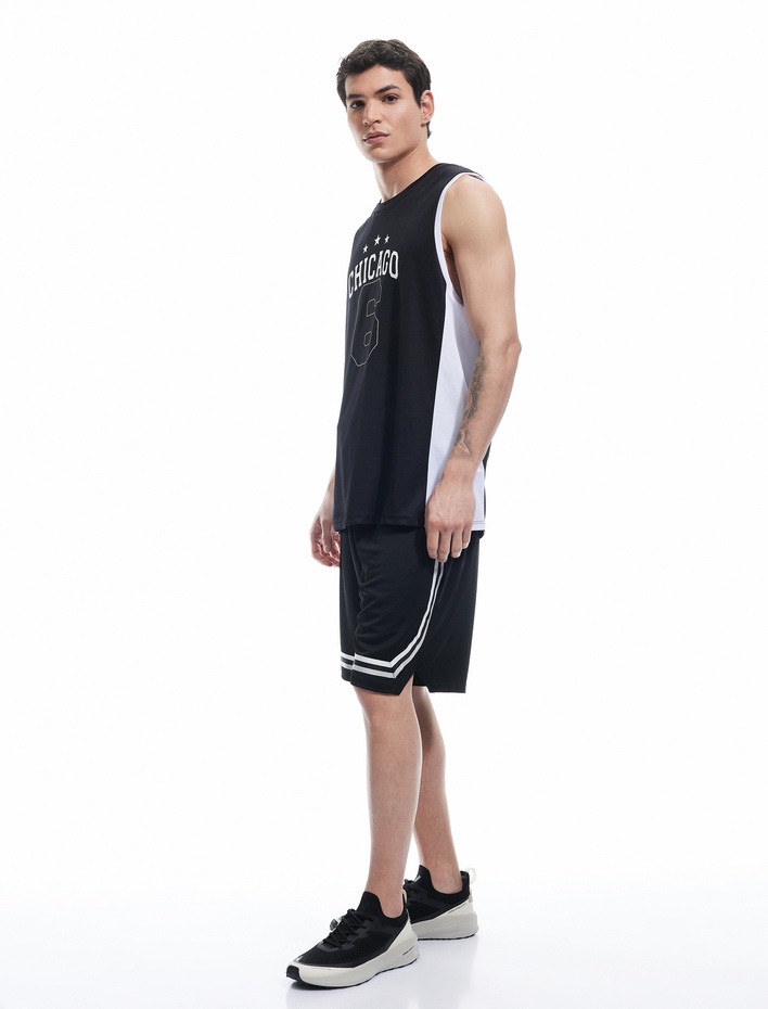  Beli Bağcıklı Diz Altı Çizgi Detaylı Oversize Spor Şort