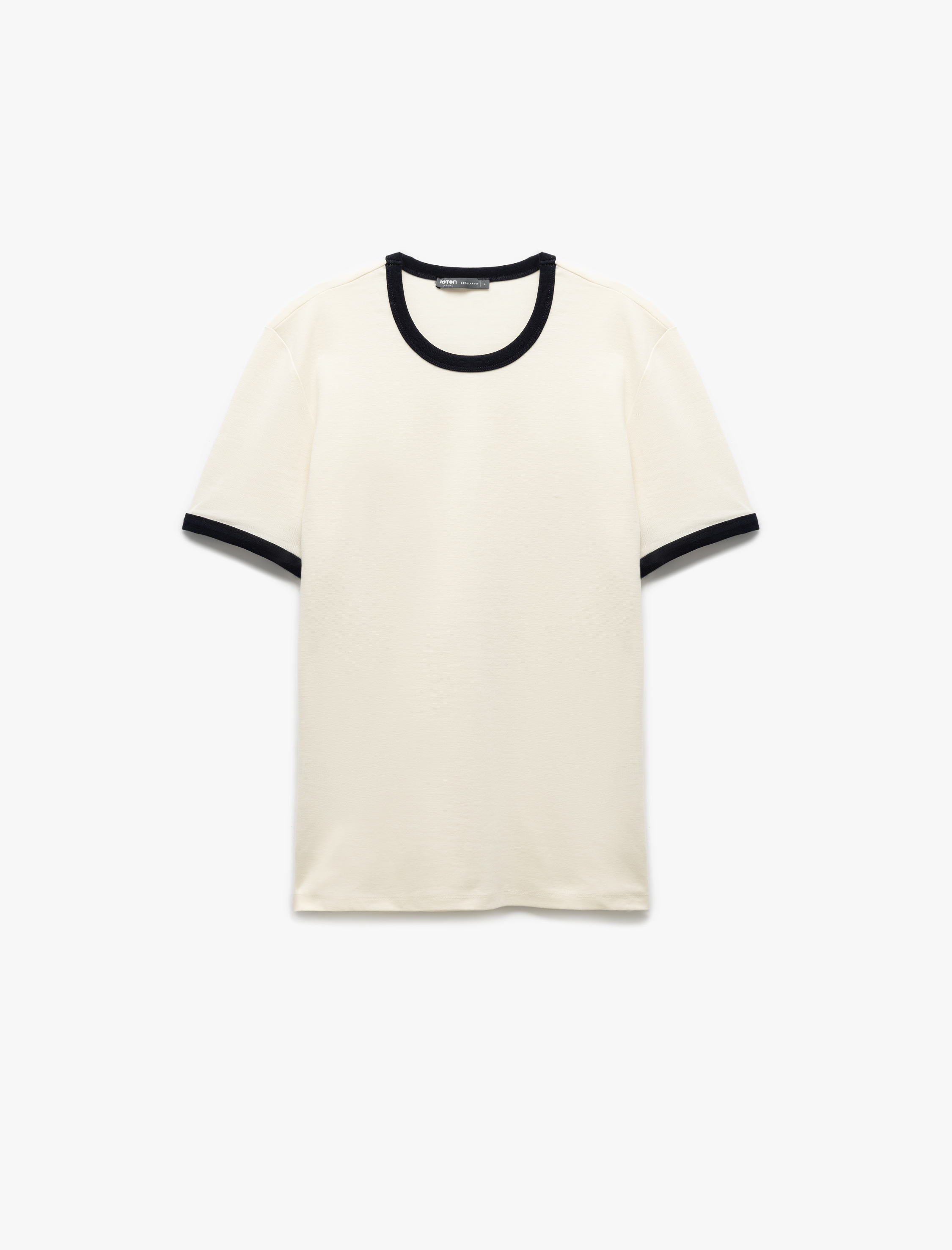   Pamuklu Regular Fit Biyeli Kısa Kollu Bisiklet Yaka Erkek Tişört