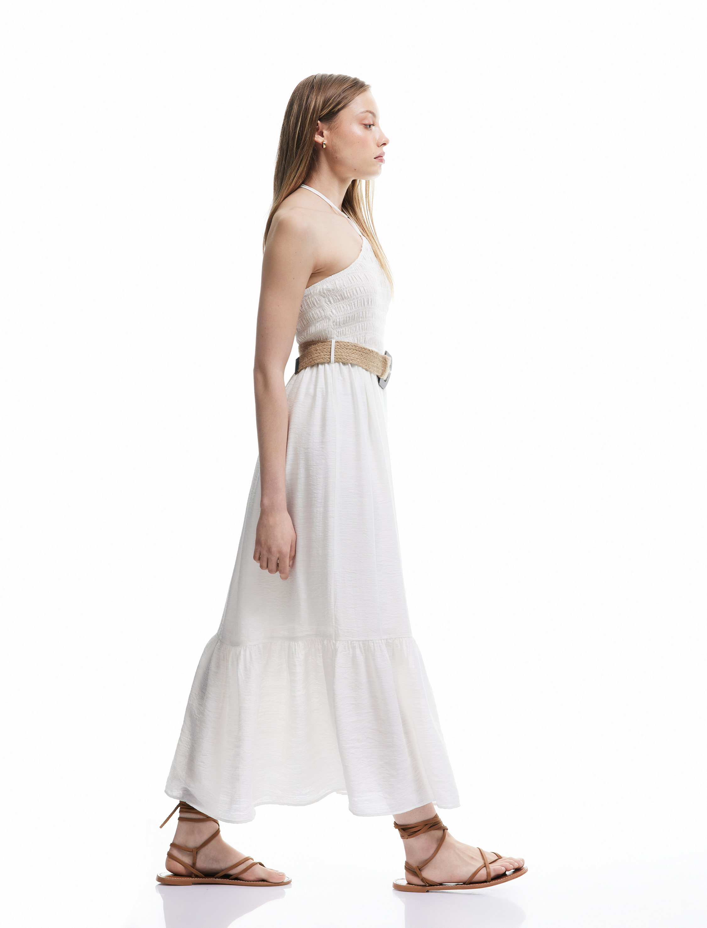   Kemer Detaylı A Kesim Boyundan Bağlamalı Viskon Uzun Halter Yaka Elbise