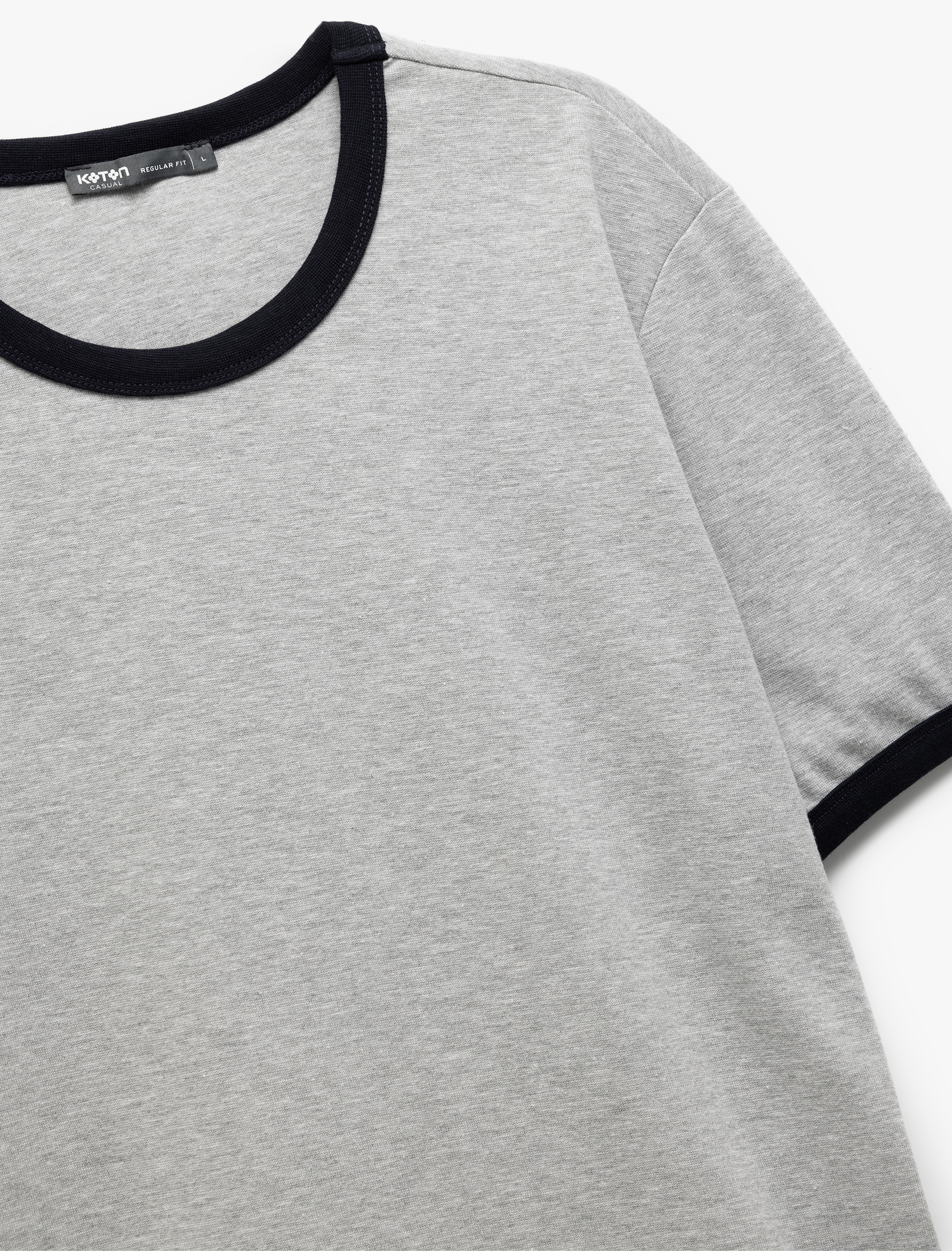   Pamuklu Regular Fit Biyeli Kısa Kollu Bisiklet Yaka Erkek Tişört