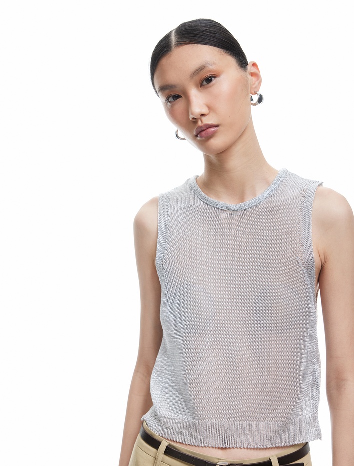  Koton X Sima Tarkan - Viskon Bisiklet Yaka Triko Kolsuz Tişört