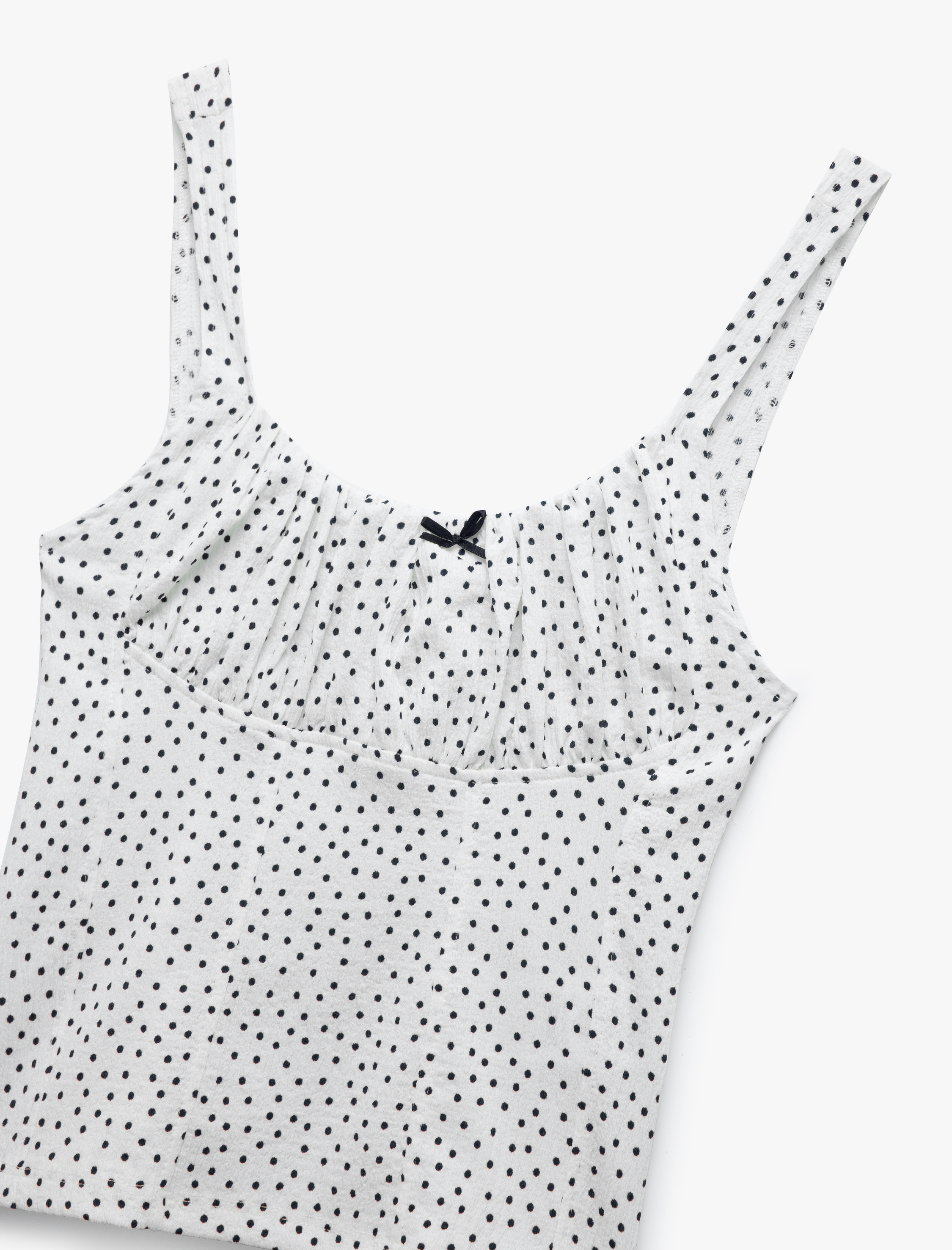   Fiyonklu Drapeli Slim Fit U Yaka Bürümcük Kumaş Puantiyeli Askılı Tişört