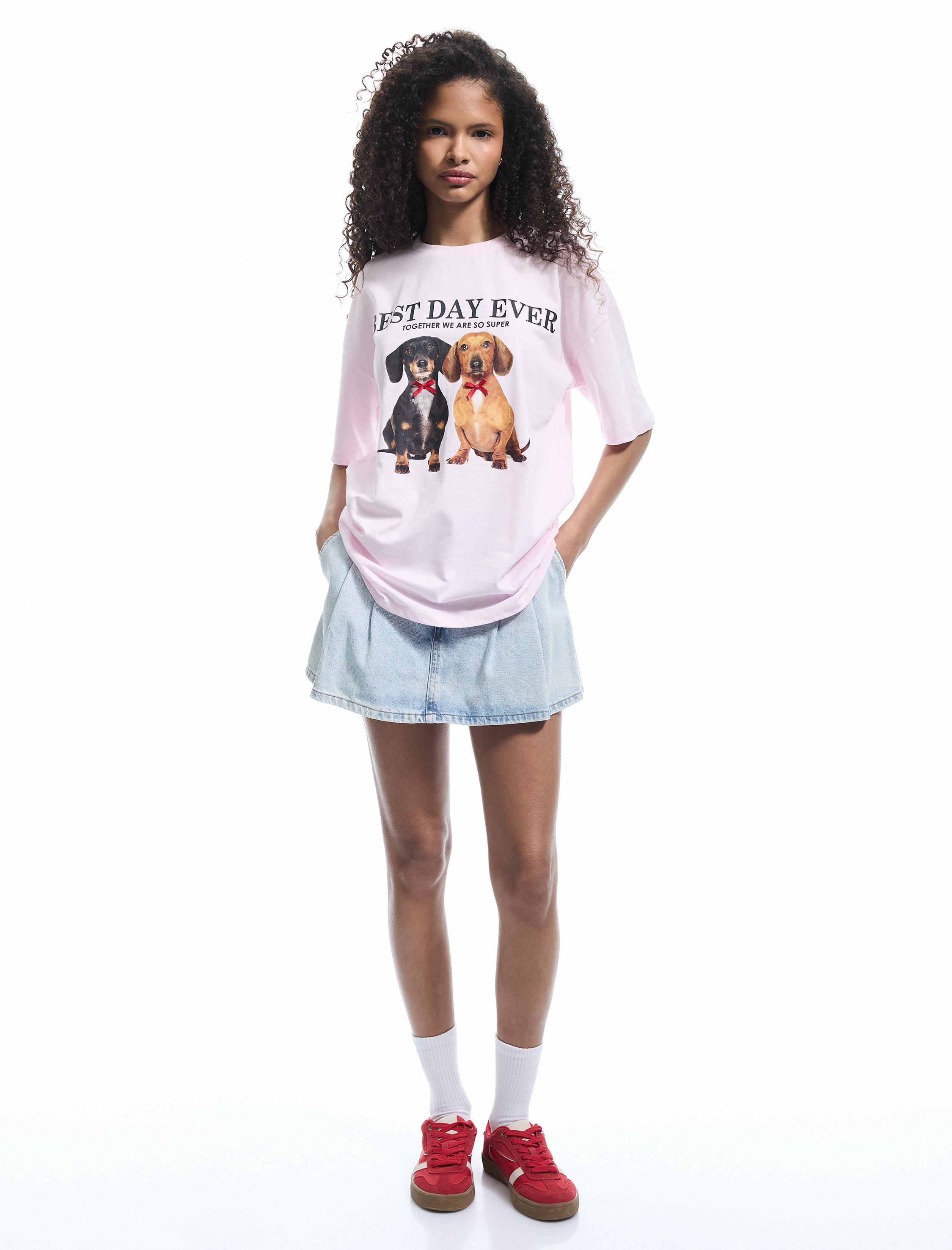   Kısa Kollu Bisiklet Yaka Pamuklu Köpek Baskılı Oversize Tişört