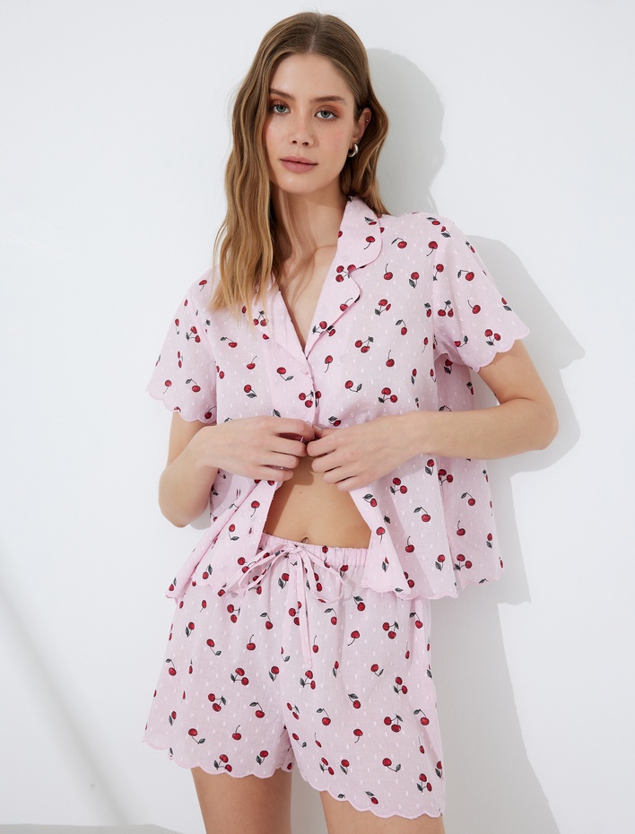  Pamuklu Kiraz Desenli Mini Şort Pijama Altı