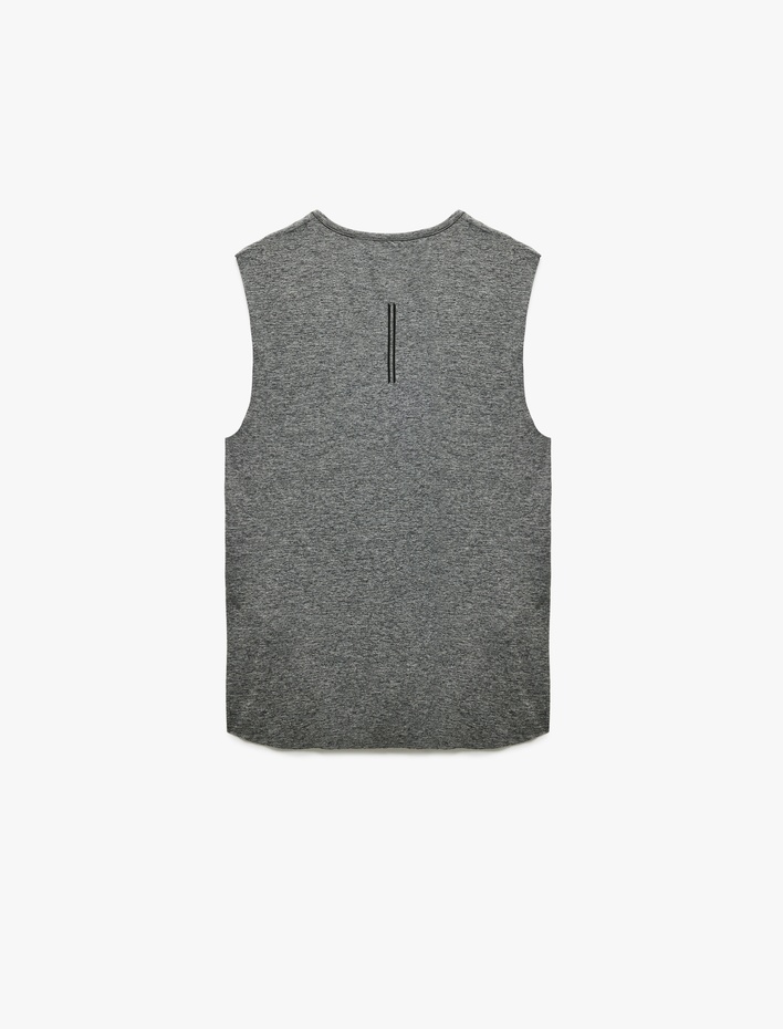  Bisiklet Yaka Baskılı Oversize Kolsuz Sporcu Atleti