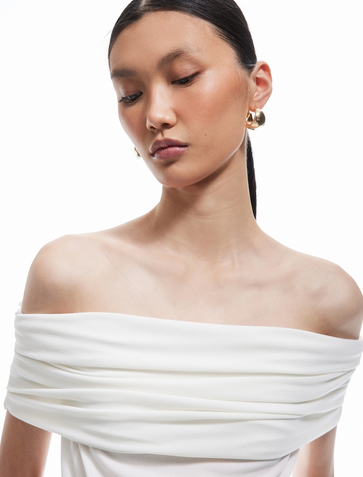  Krep Kumaş Drape Detaylı Straplez Bluz