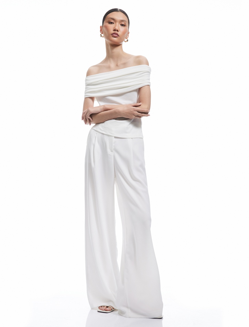   Krep Kumaş Drape Detaylı Straplez Bluz