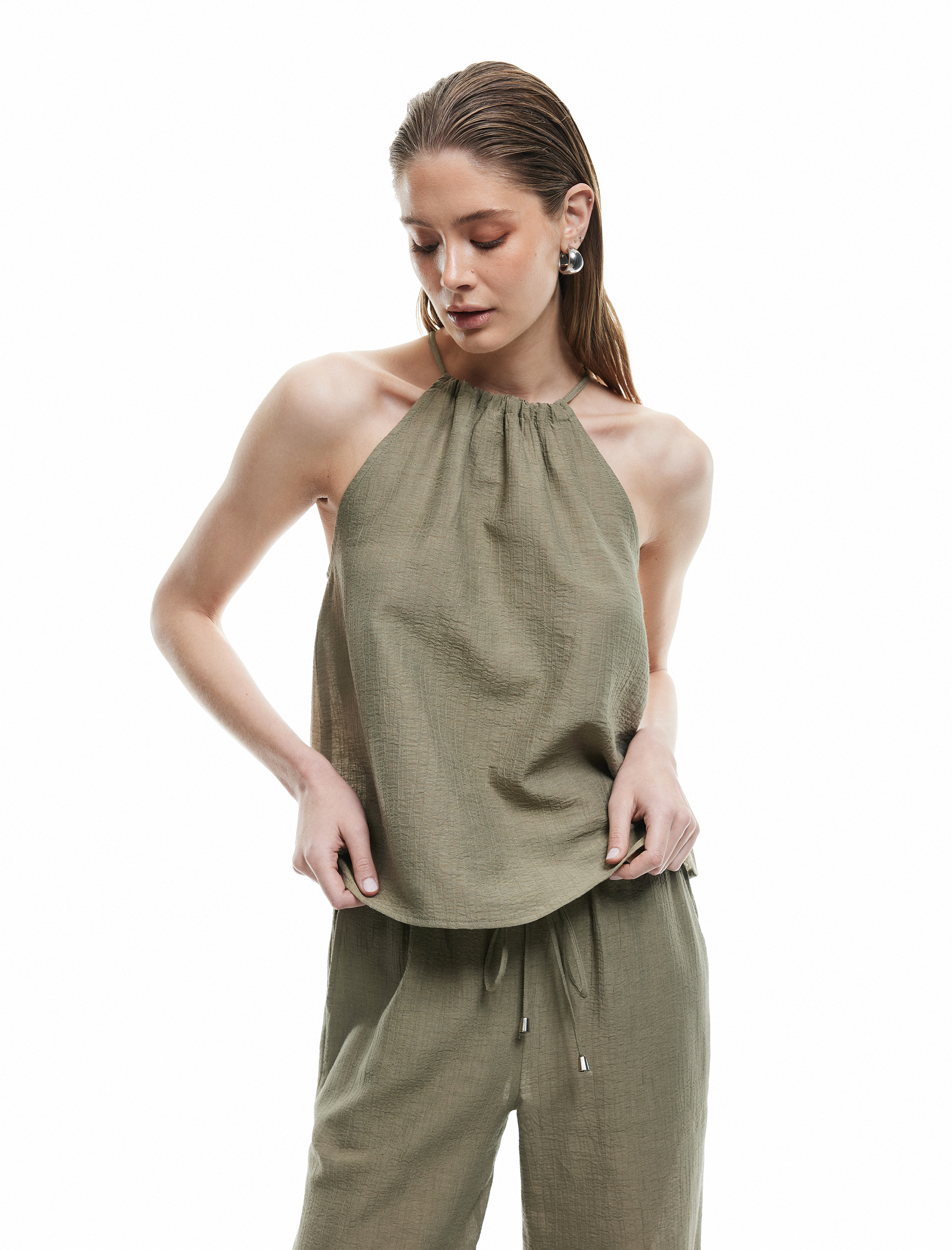  Keten Karışımlı Halter Yaka Bluz