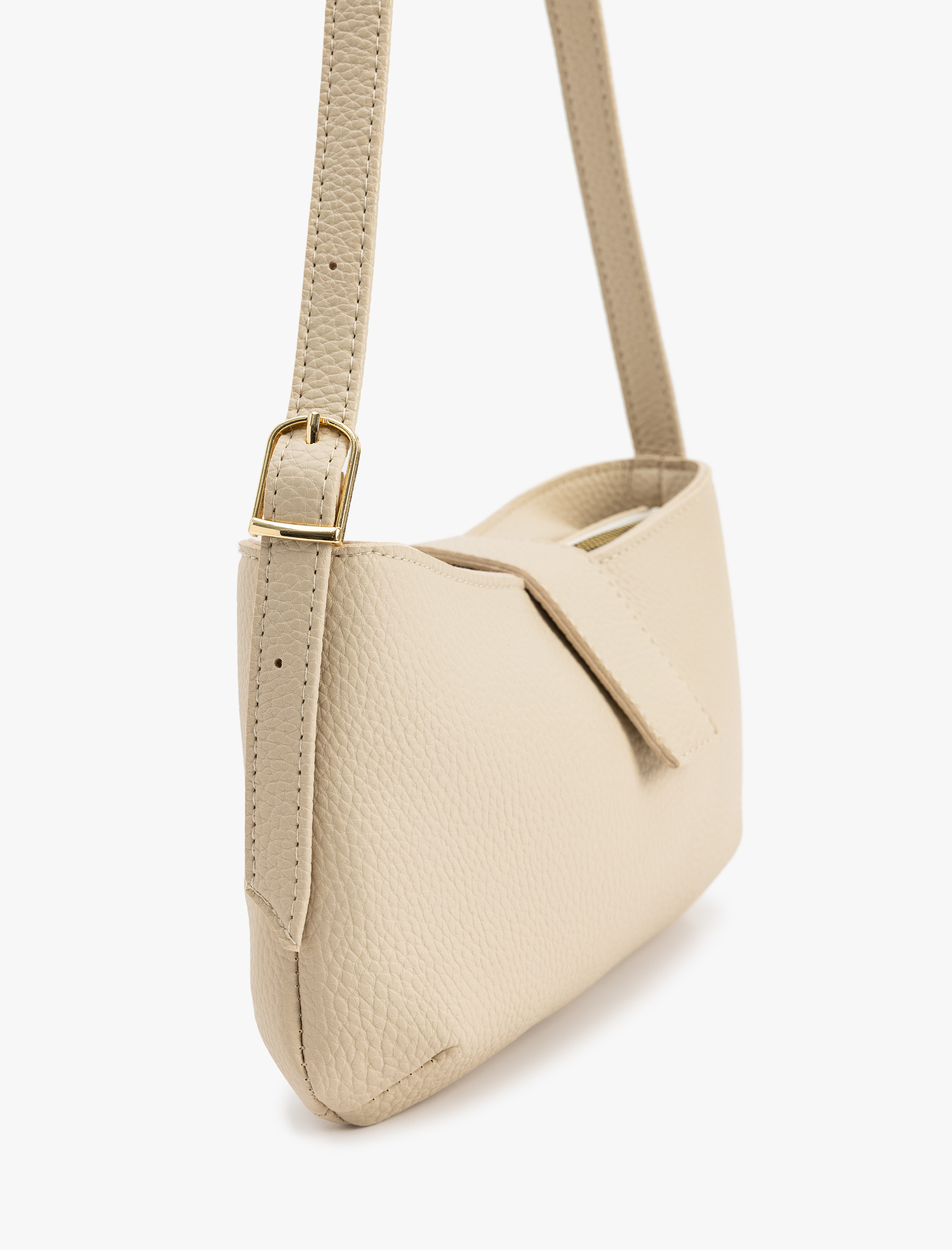  Kadın Suni Deri Fermuarlı Kapama Detaylı Askılı Çapraz Çanta