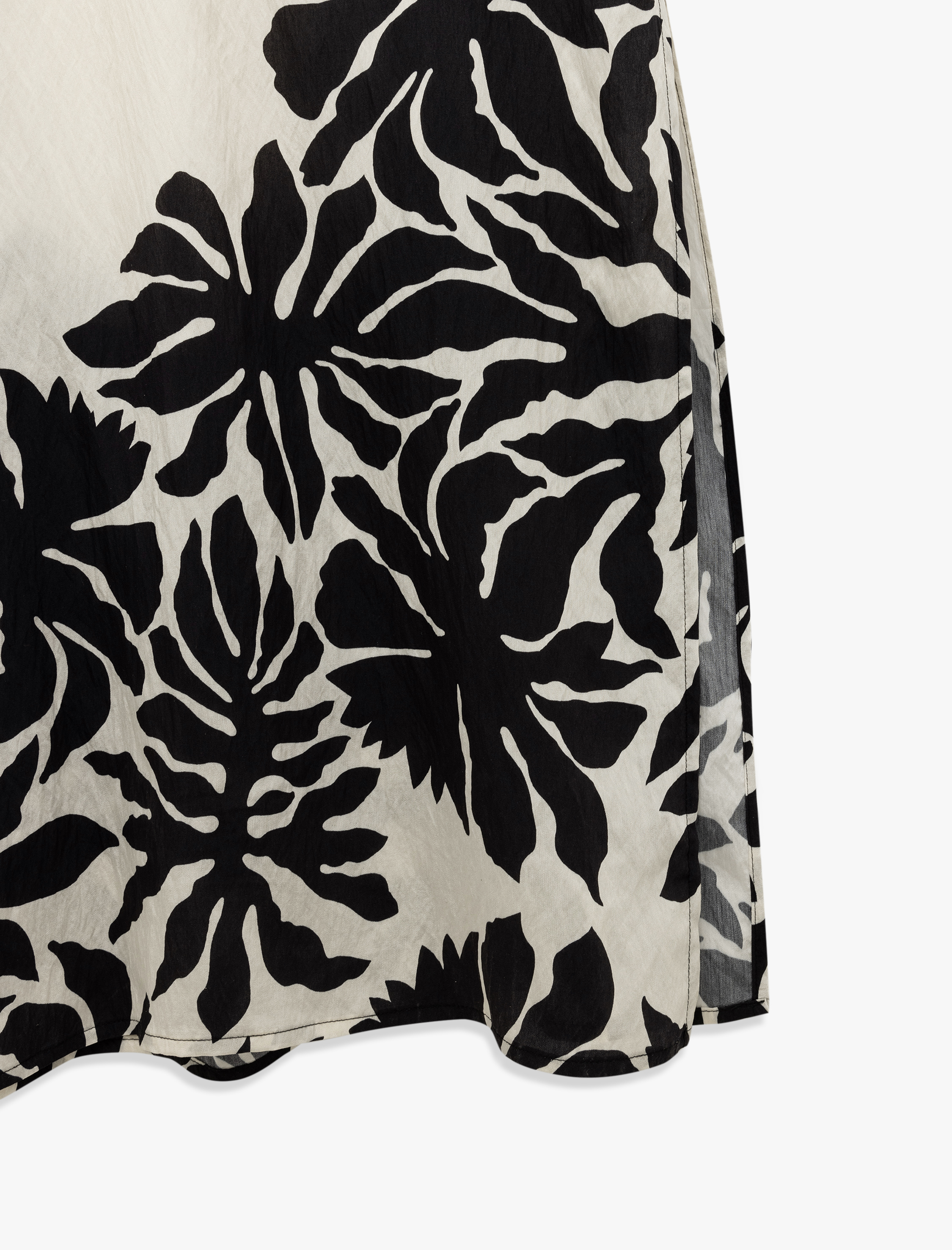   Rahat Kalıp Püsküllü Mandarin Yaka Kısa Kollu Viskon Çiçekli Tunik Elbise