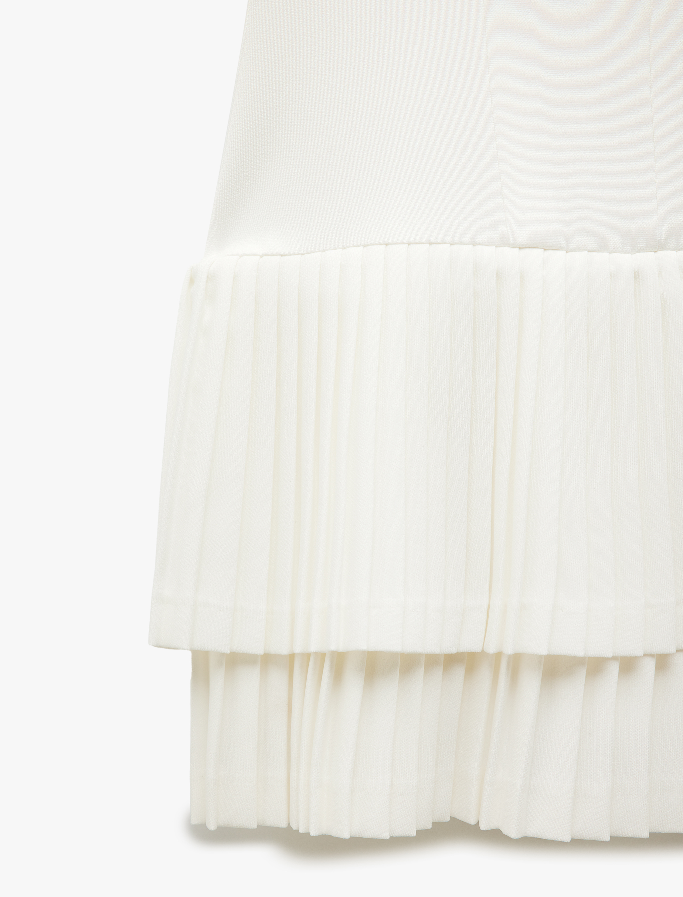   Kolsuz Astarlı Kare Yaka Pileli Katlı Askılı Mini Elbise