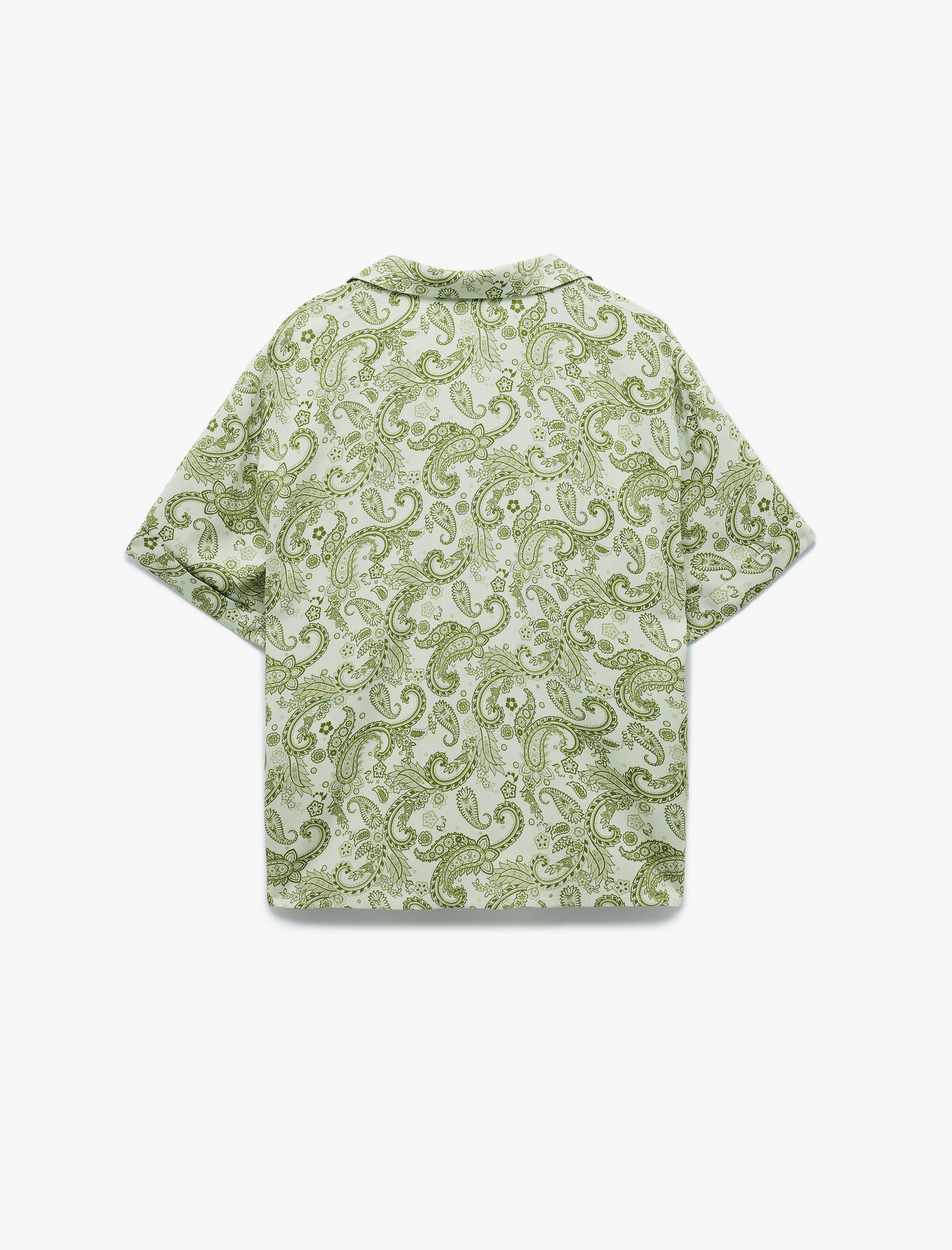   Cep Detaylı Düğmeli Klasik Yaka Kısa Kollu Viskon Gömlek