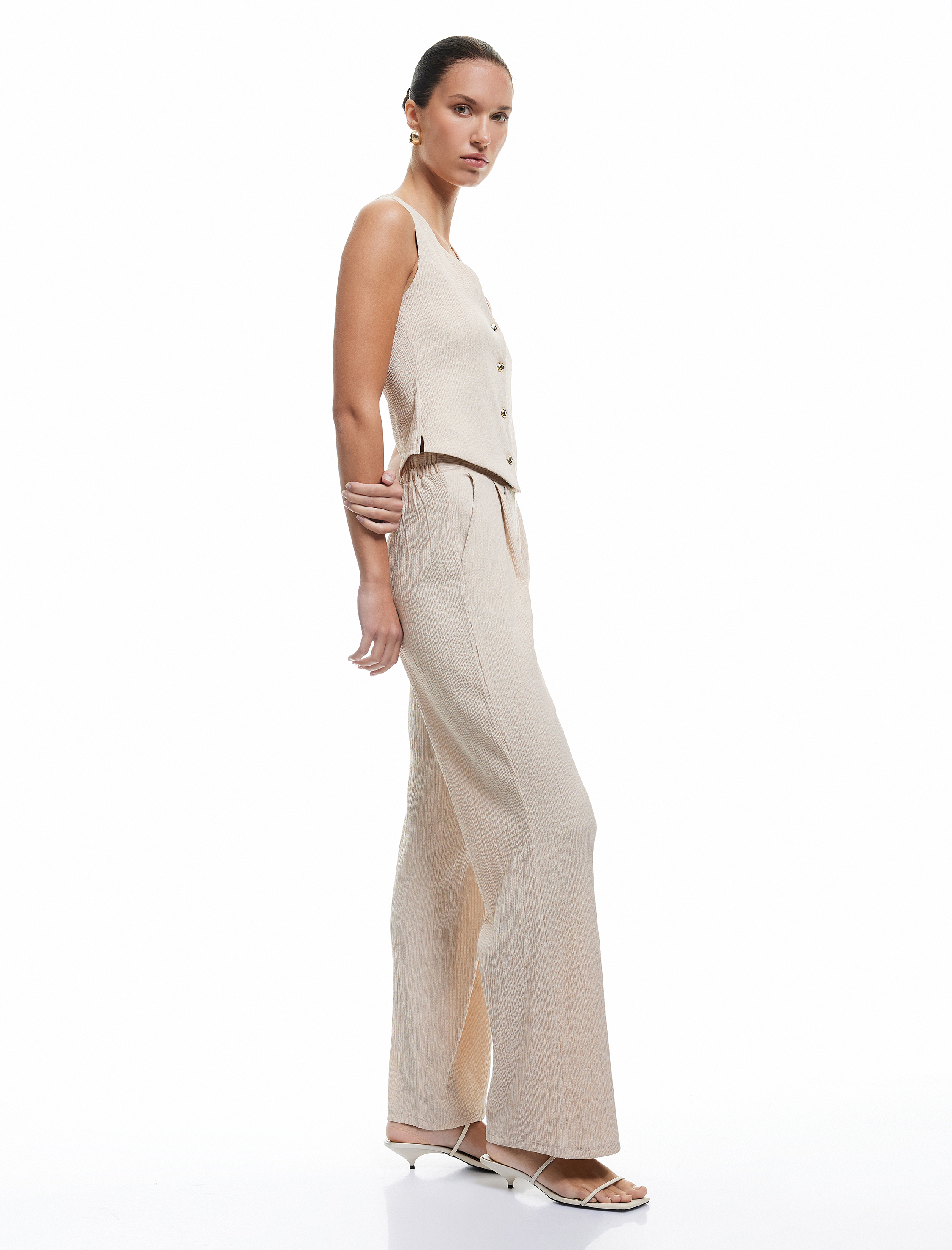   Regular Fit Cepli Pile Detaylı Geniş Paça Kumaş Pantolon