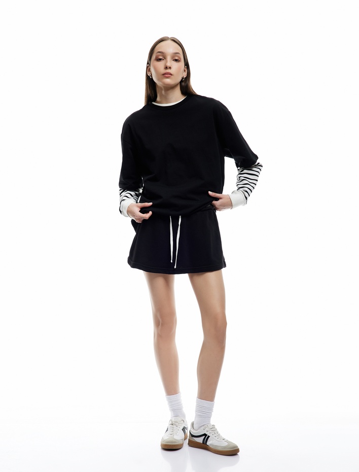  Pamuklu Kısa Kollu Bisiklet Yaka Basic Oversize Tişört