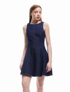 Kolsuz Bisiklet Yaka Fermuarlı Dikiş Detaylı Volanlı Mini Denim Elbise