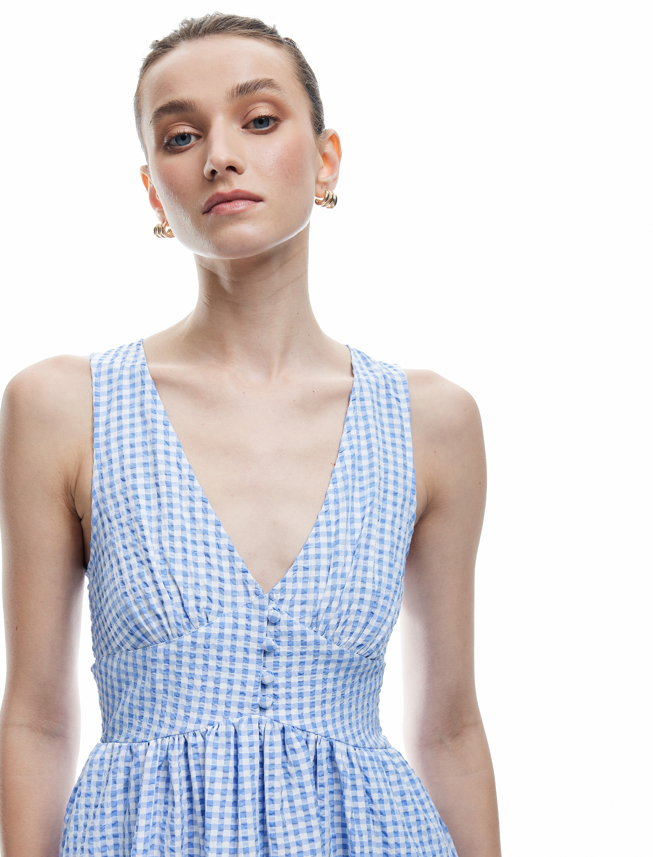   Düğmeli Kolsuz Pötikare Desenli V Yaka Uzun Elbise