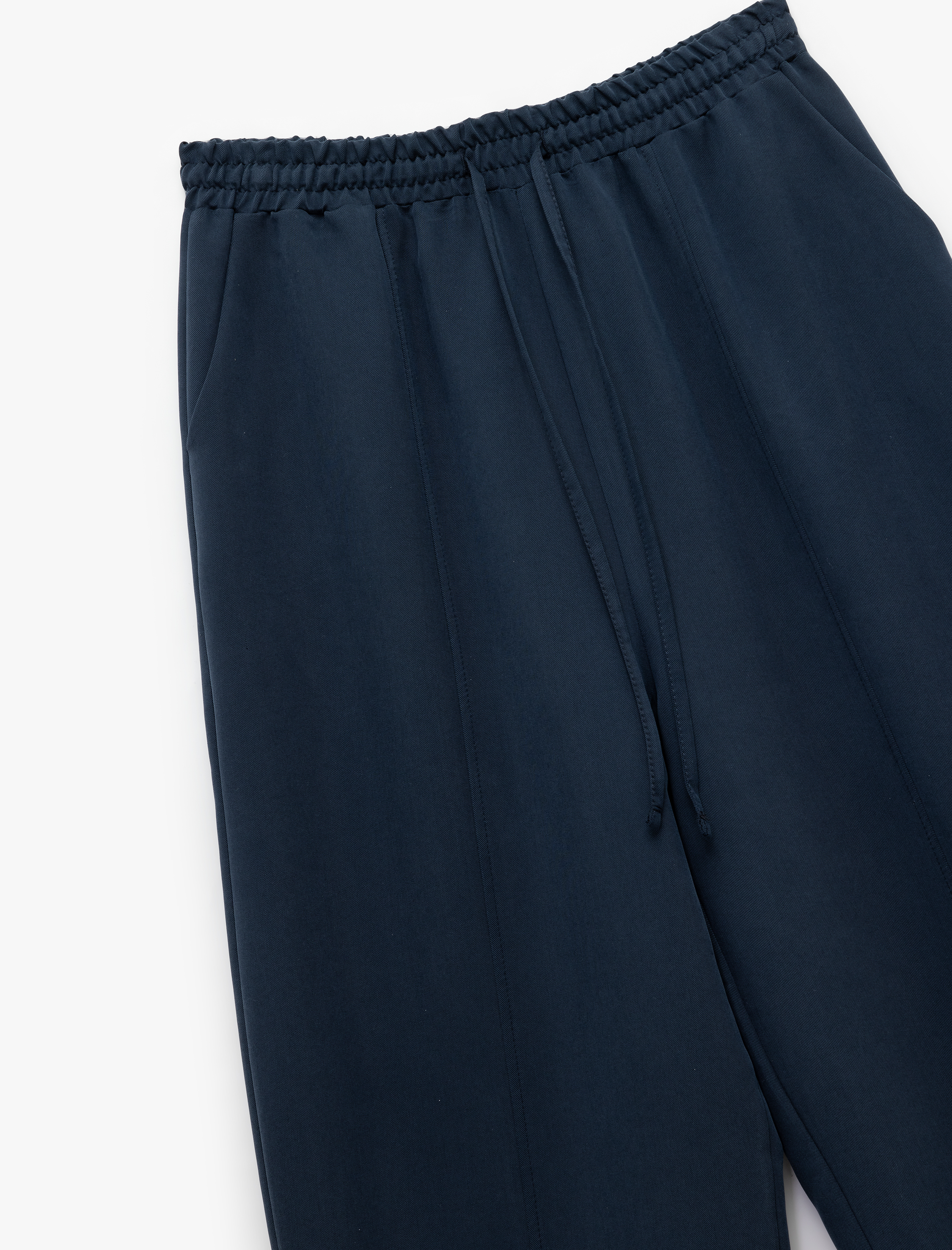 Modal Kumaş Beli Lastikli Bağlamalı Cepli Balon Fit Pantolon