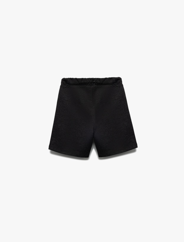 Beli Lastikli Aplike Detaylı Basic Şort_3