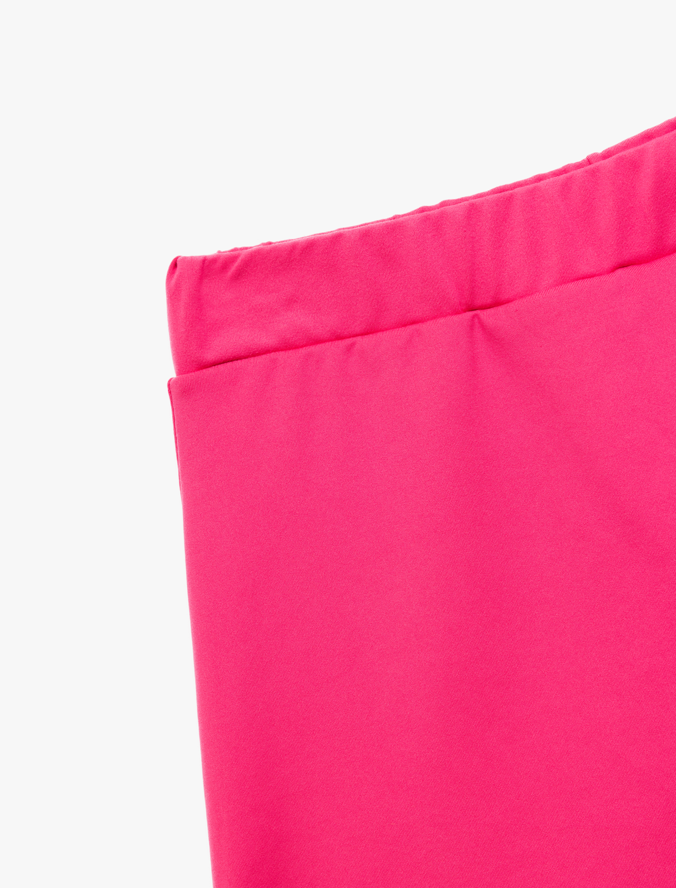 Kız Çocuk Beli Lastikli Yırtmaç Detaylı Mini Şort Etek