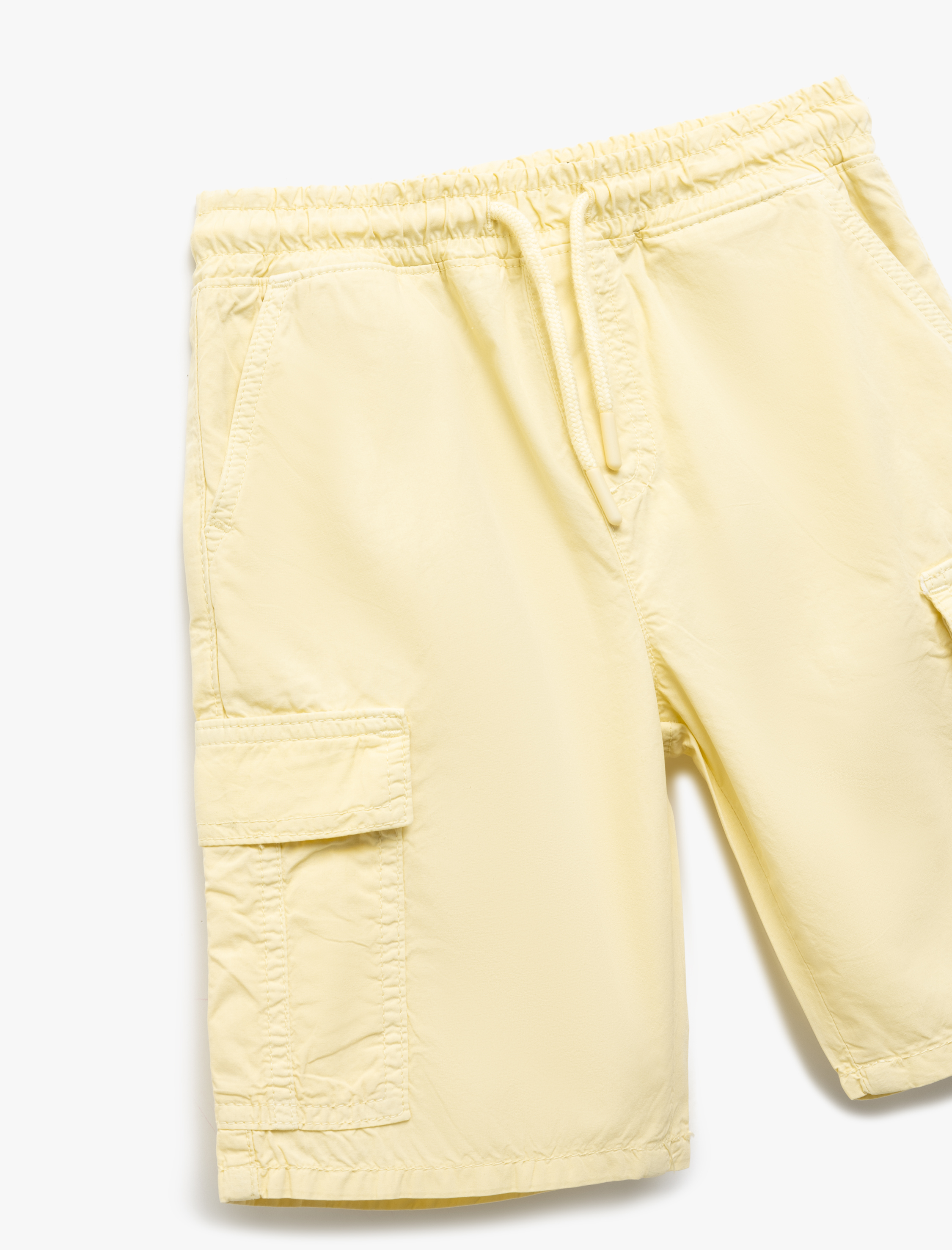  Erkek Çocuk Pamuklu Beli Bağcıklı Cep Detaylı Basic Paraşüt Şort