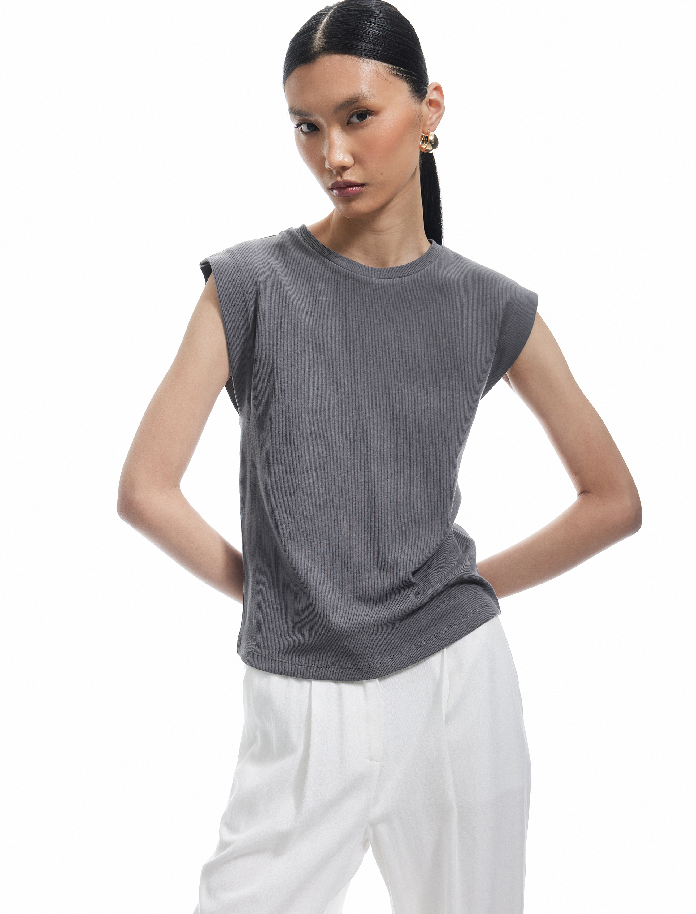   Pamuklu Bisiklet Yaka Kolsuz Basic Tişört