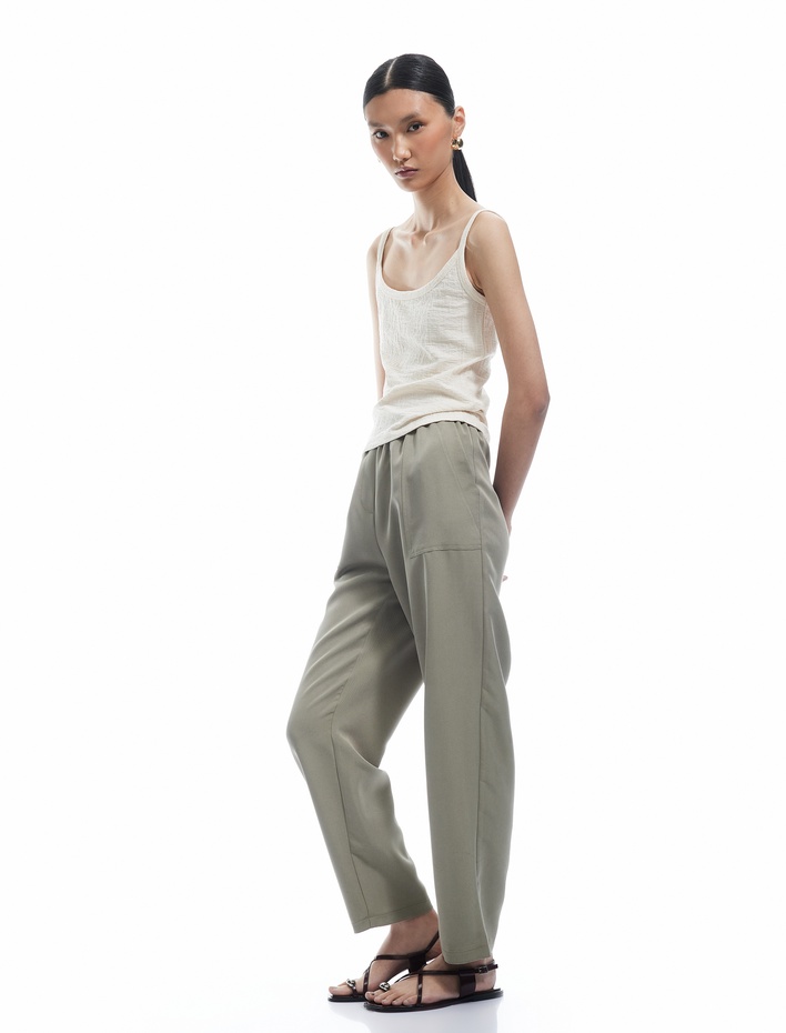  Modal Cupro Kumaş Yüksek Bel Cepli Havuç Kesim Pantolon