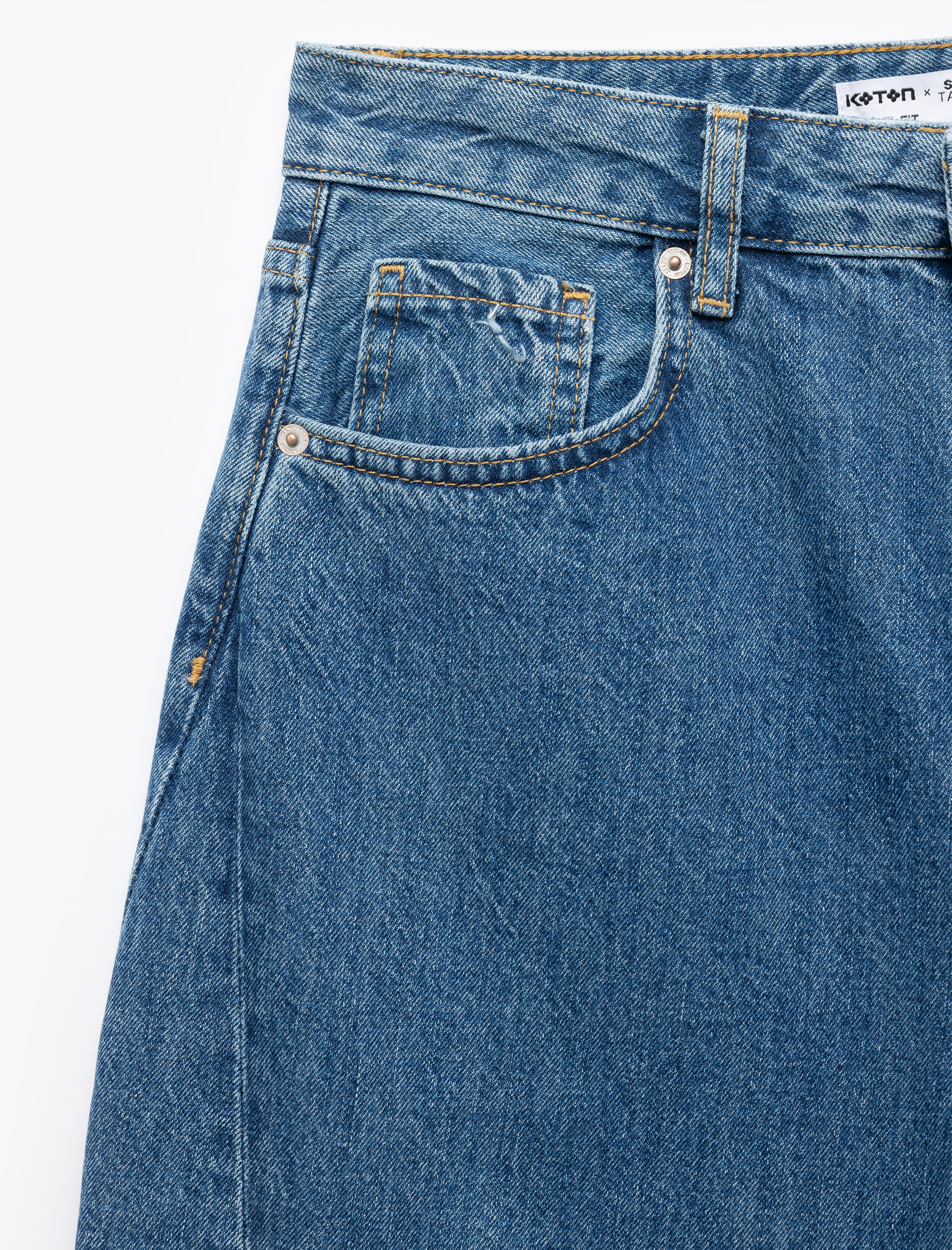   Rahat Kesim Yüksek Bel Düğmeli Pamuklu Barrel Jean Pantolon